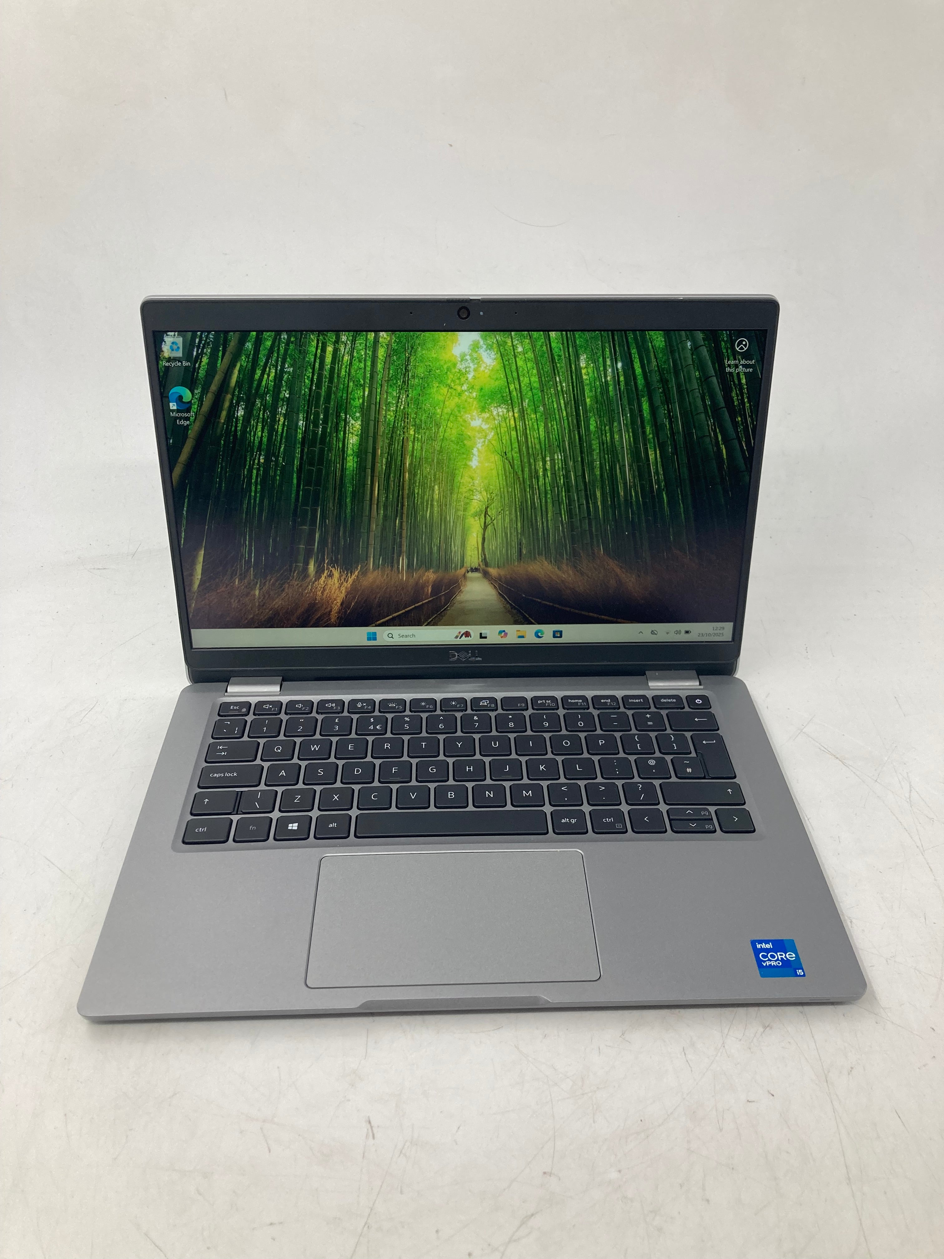 Dell Latitude 5320 13" Screen i5 11th Gen 8GB RAM 256GB SSD W11