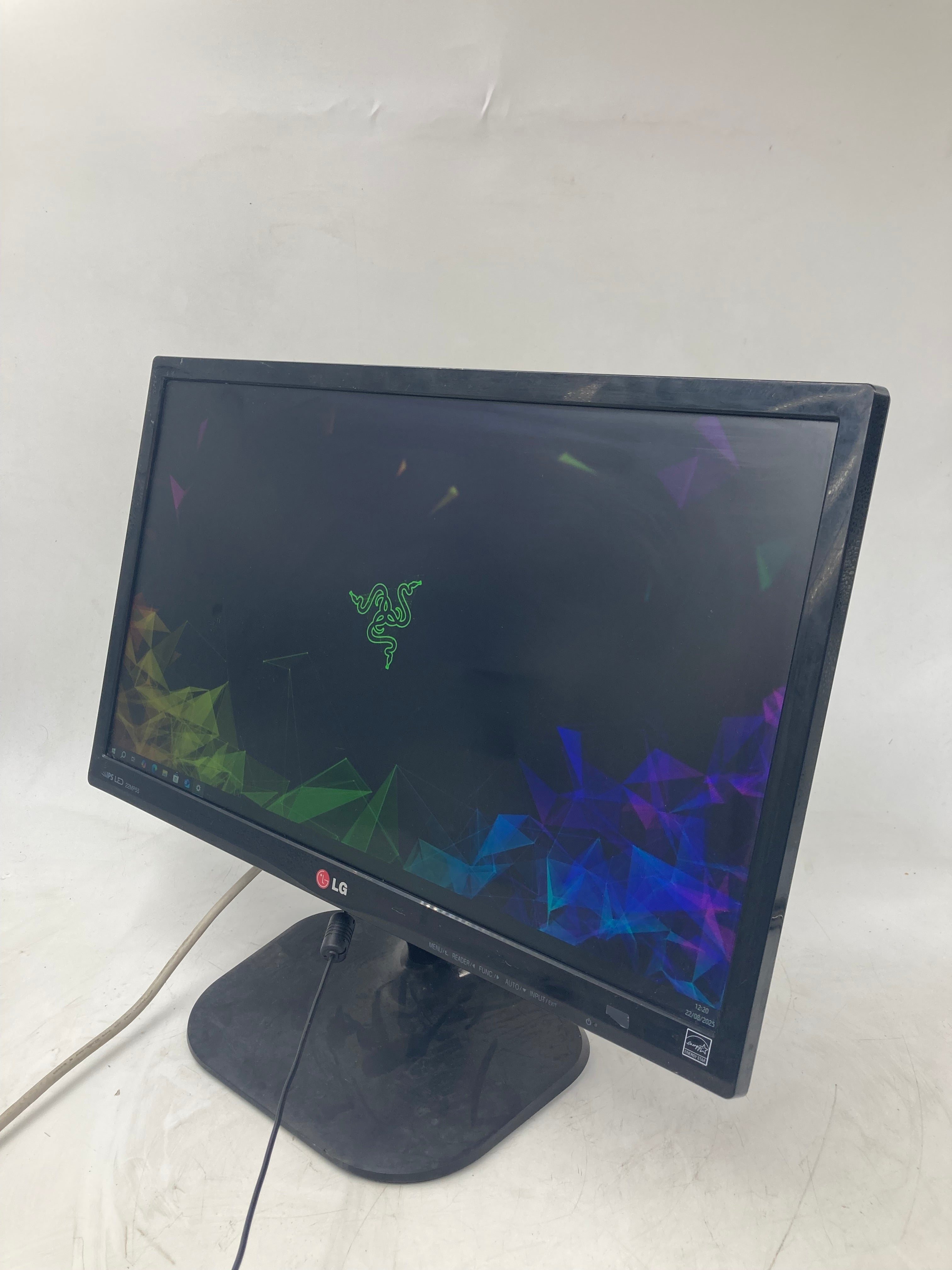 LG 22MP55HQ -P 21.5" IPS LED monitor DVI VGA HDMI