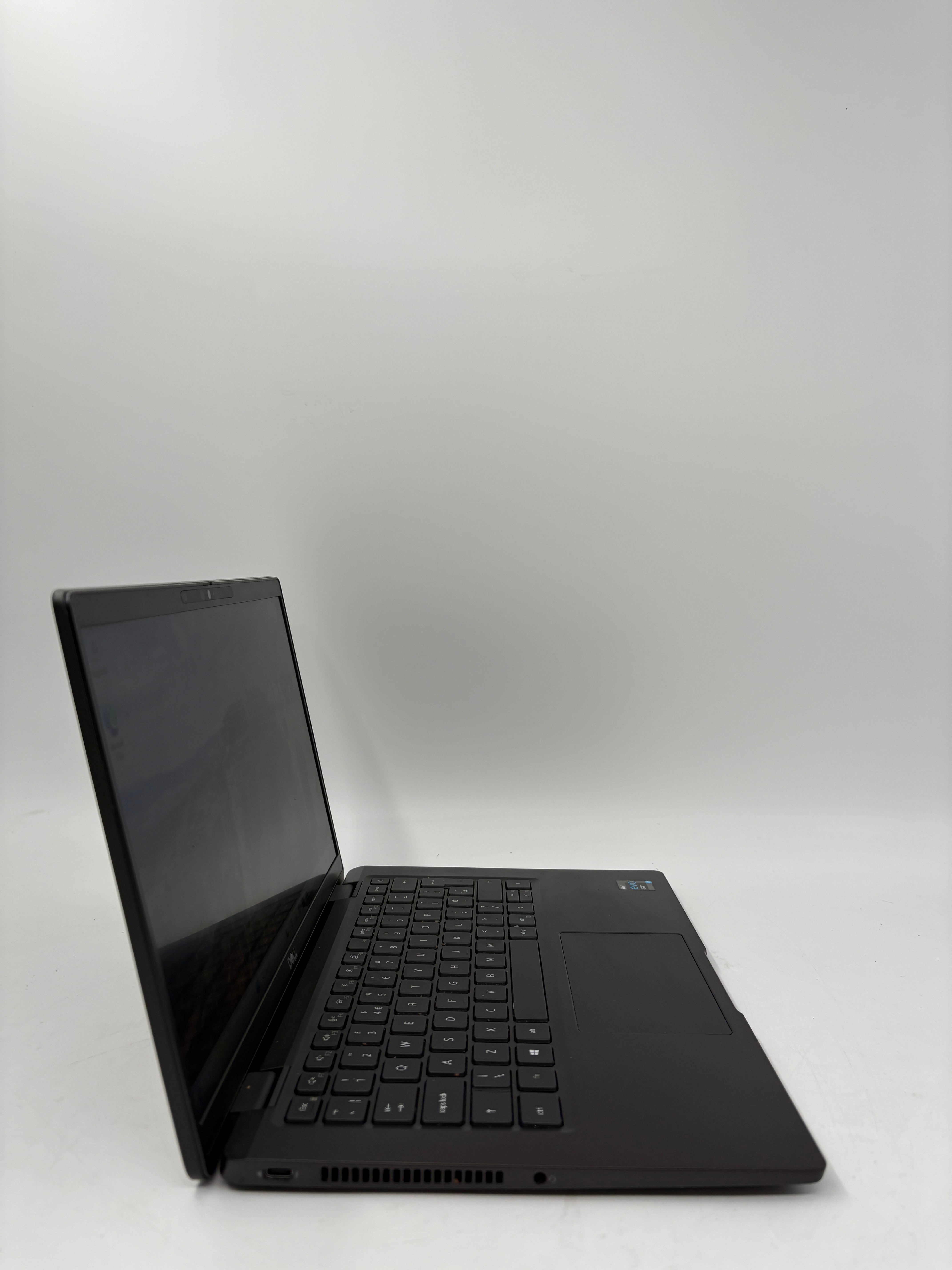 Dell Laptop Latitude 7420 14"Screen i7 11th Gen 16GB RAM 512GB W11