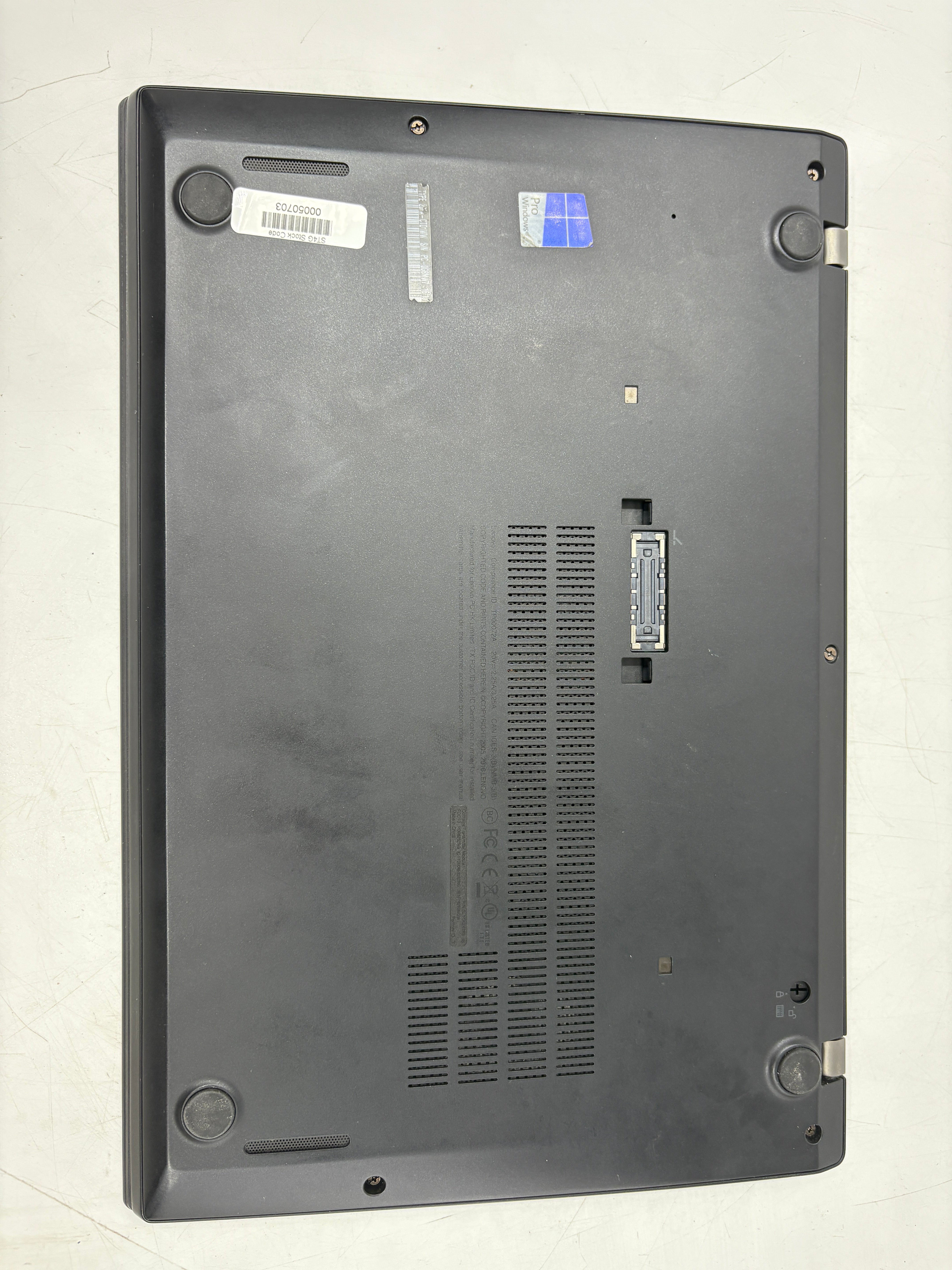 Lenovo Laptop ThinkPad T460s 14" Screen i5 6th Gen 20GB RAM NO SSD NO OS