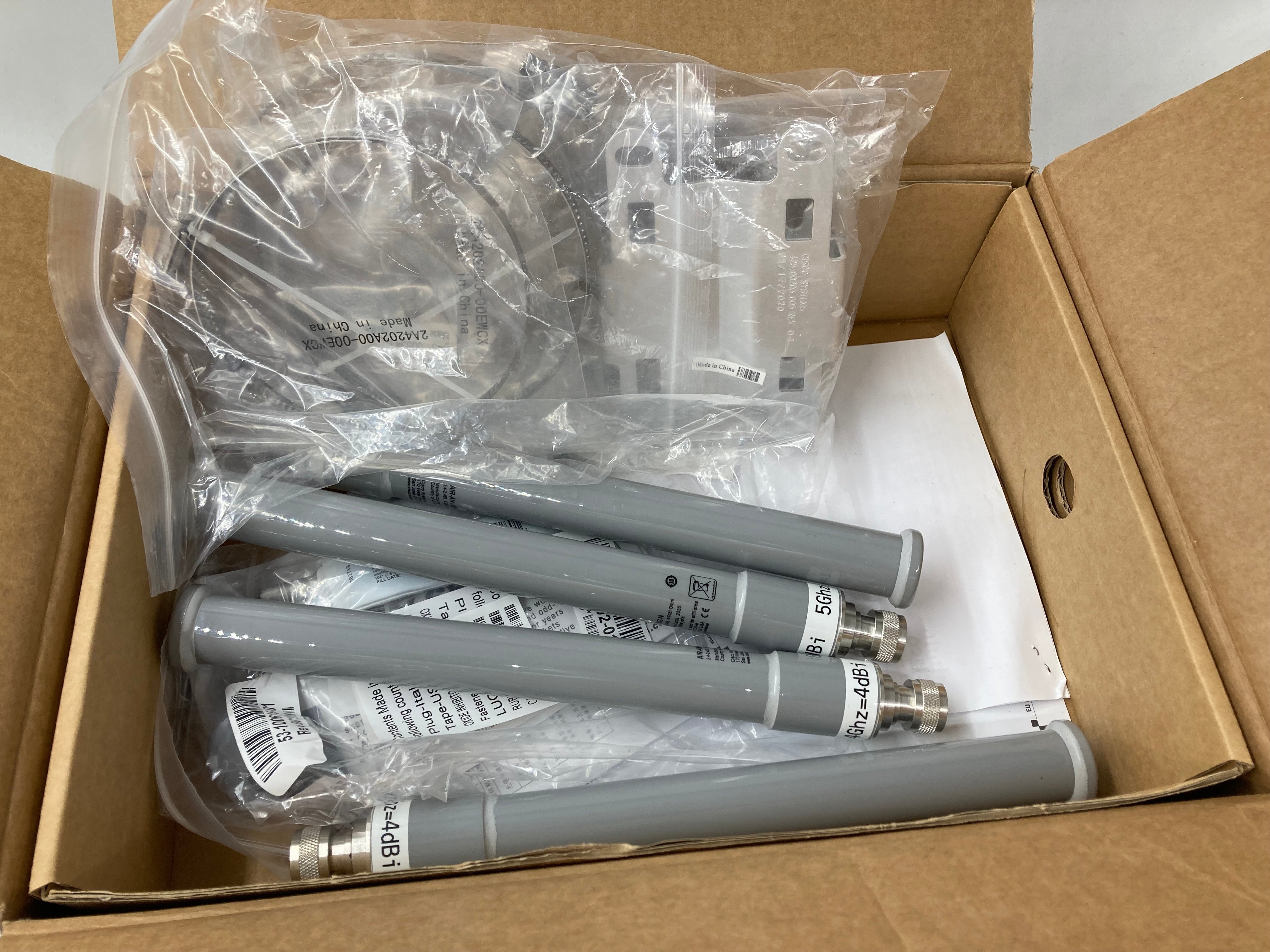 New Open Box Cisco Outdoor Access Point AIR-AP1562E-E-K9