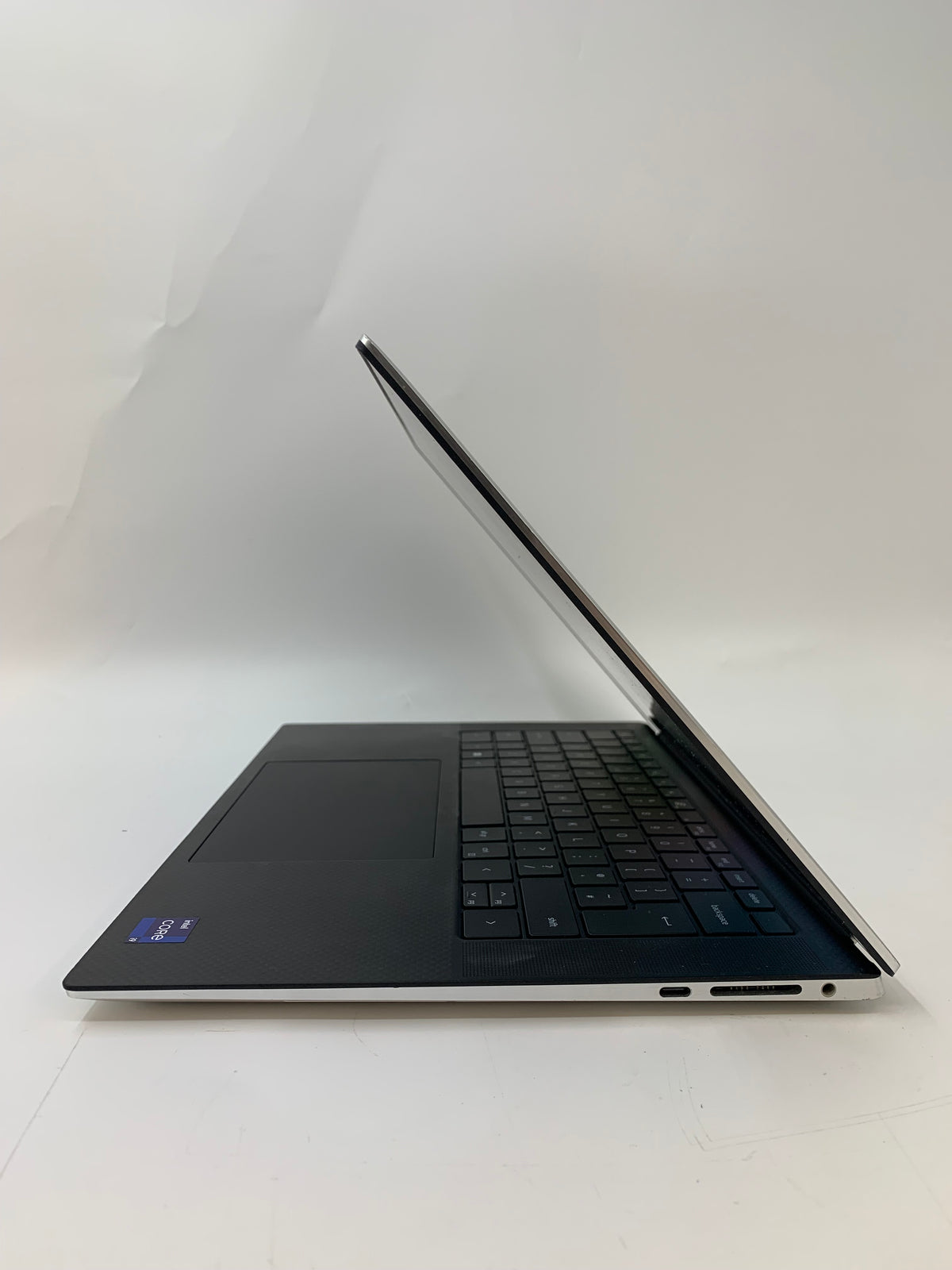 Dell XPS 15 9530 | 15.6" 3.5K Touchscreen | i9 13th Gen | 32GB RAM | 1TB SSD | W11 Pro