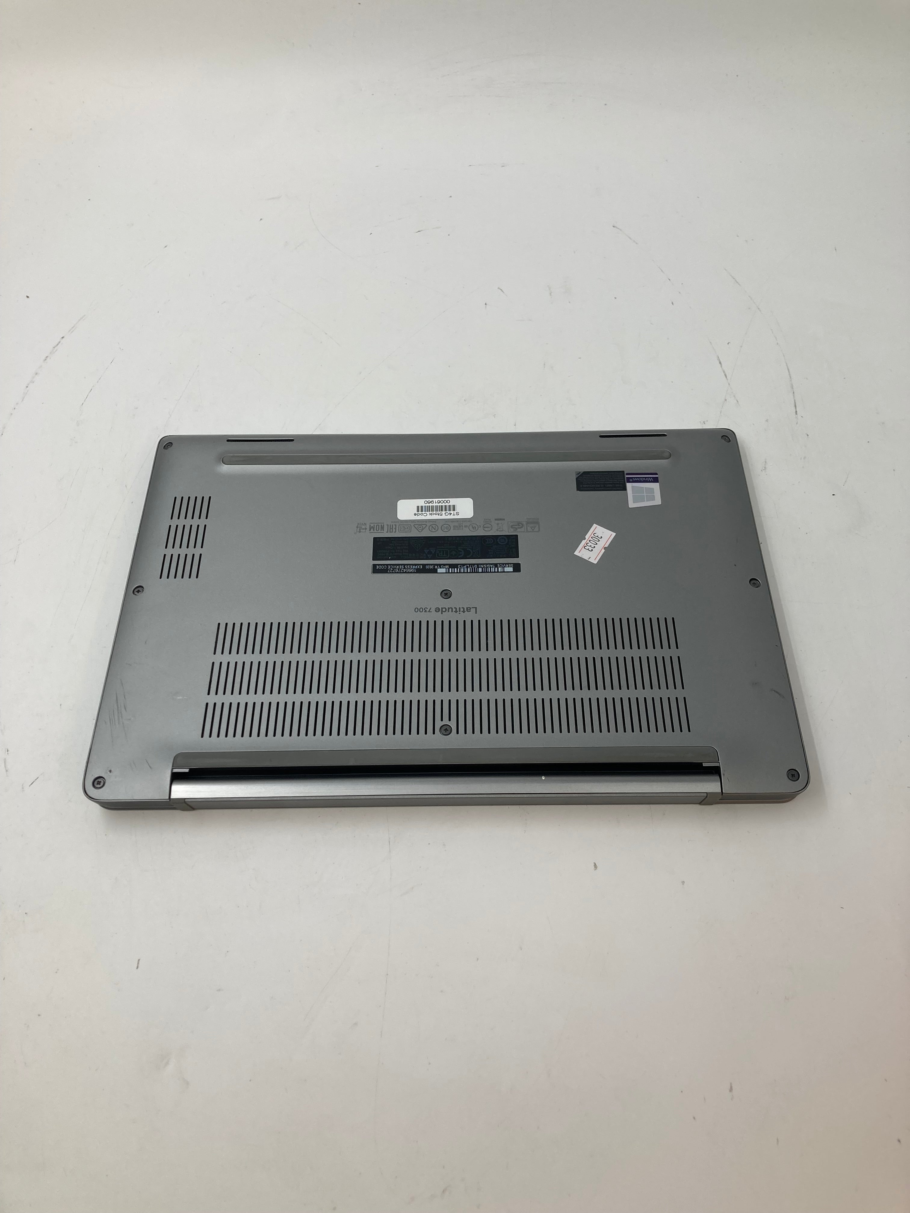 DELL LATITUDE 7300, BOTTOM VIEW