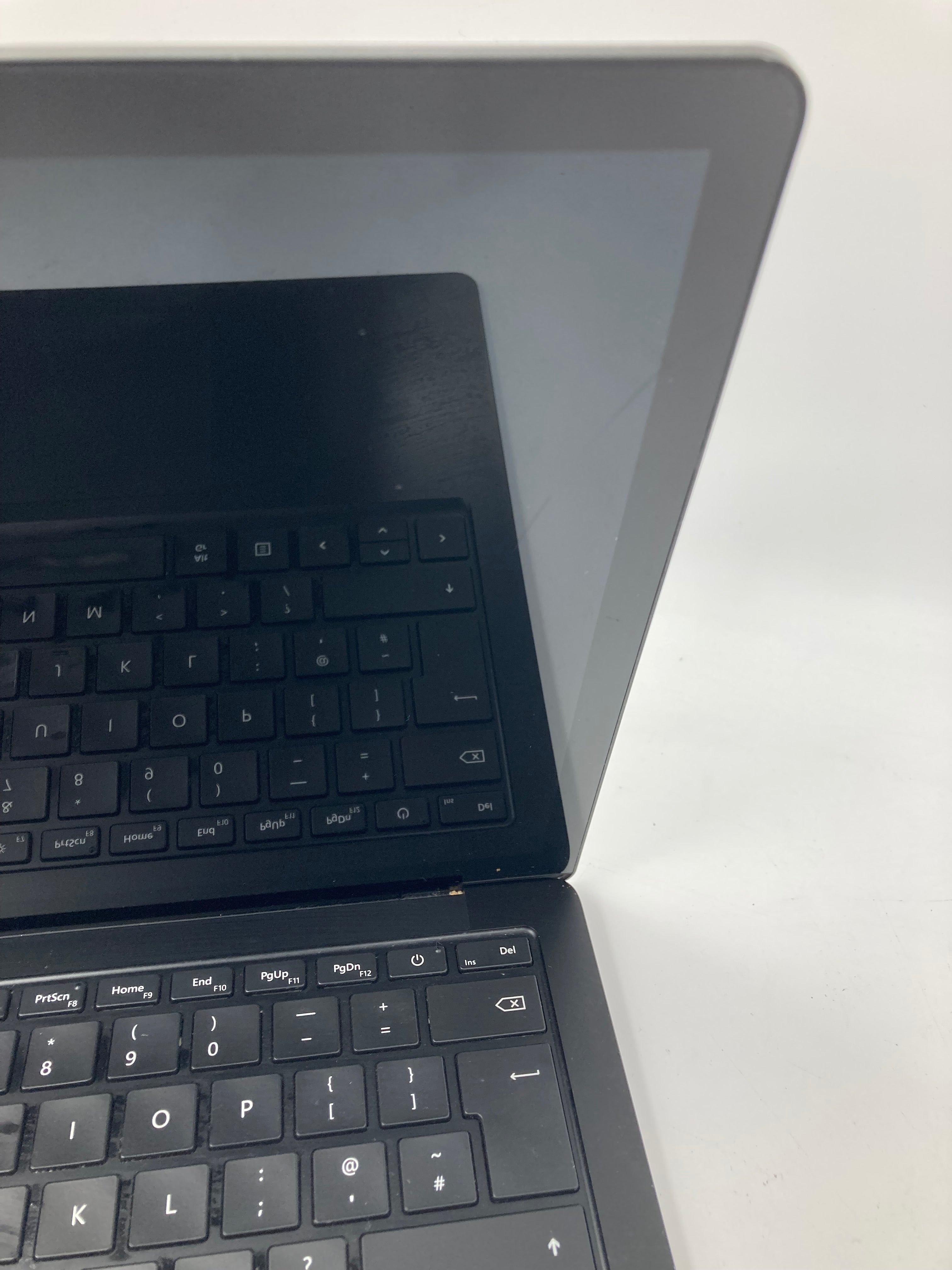 Microsoft Surface Laptop 3 13" i5 10th Gen 8GB RAM 256GB SSD W11