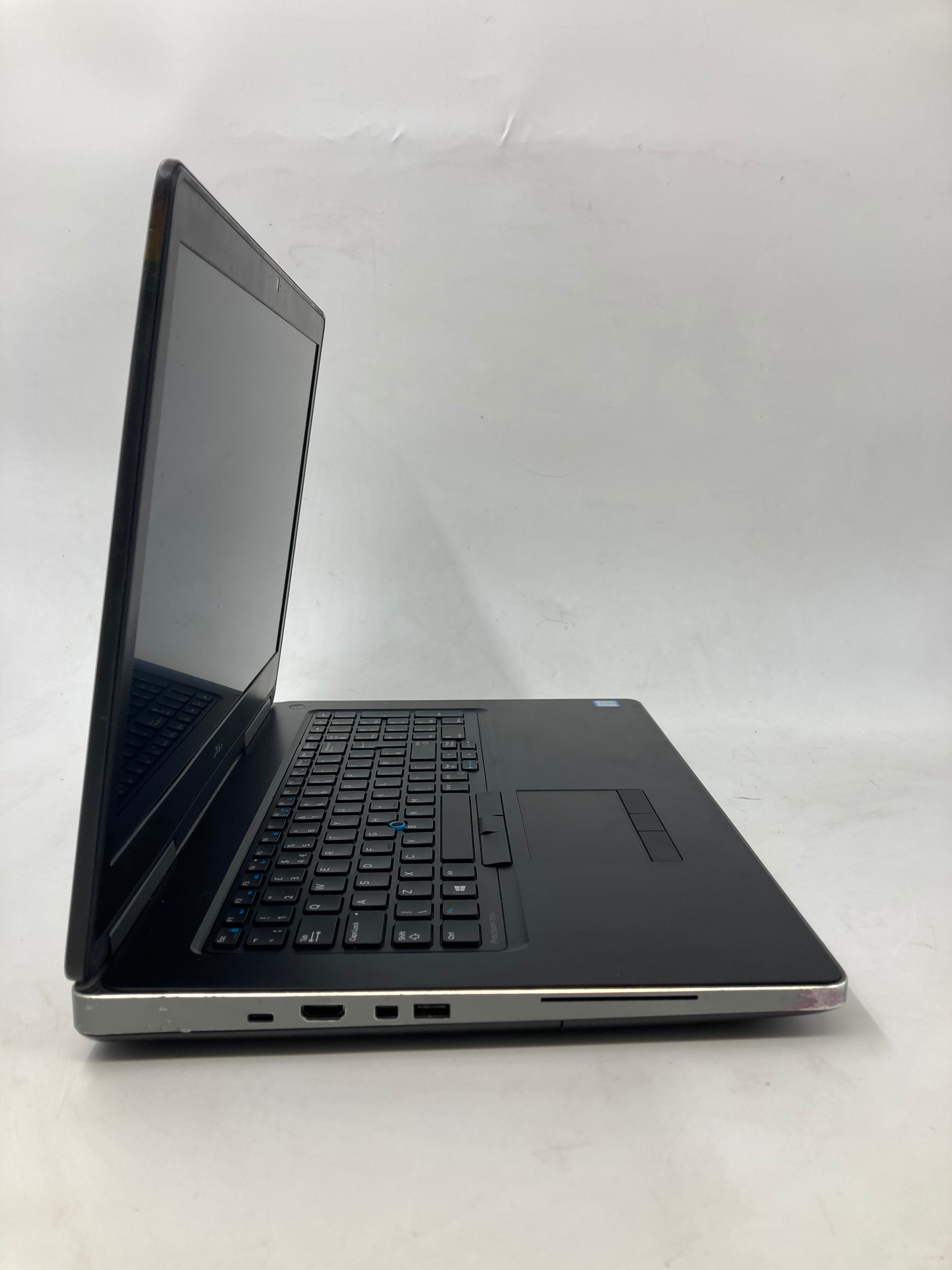 Dell Laptop Precision 7720 17.3" i7 7th Gen 40GB RAM 1TB HDD W10