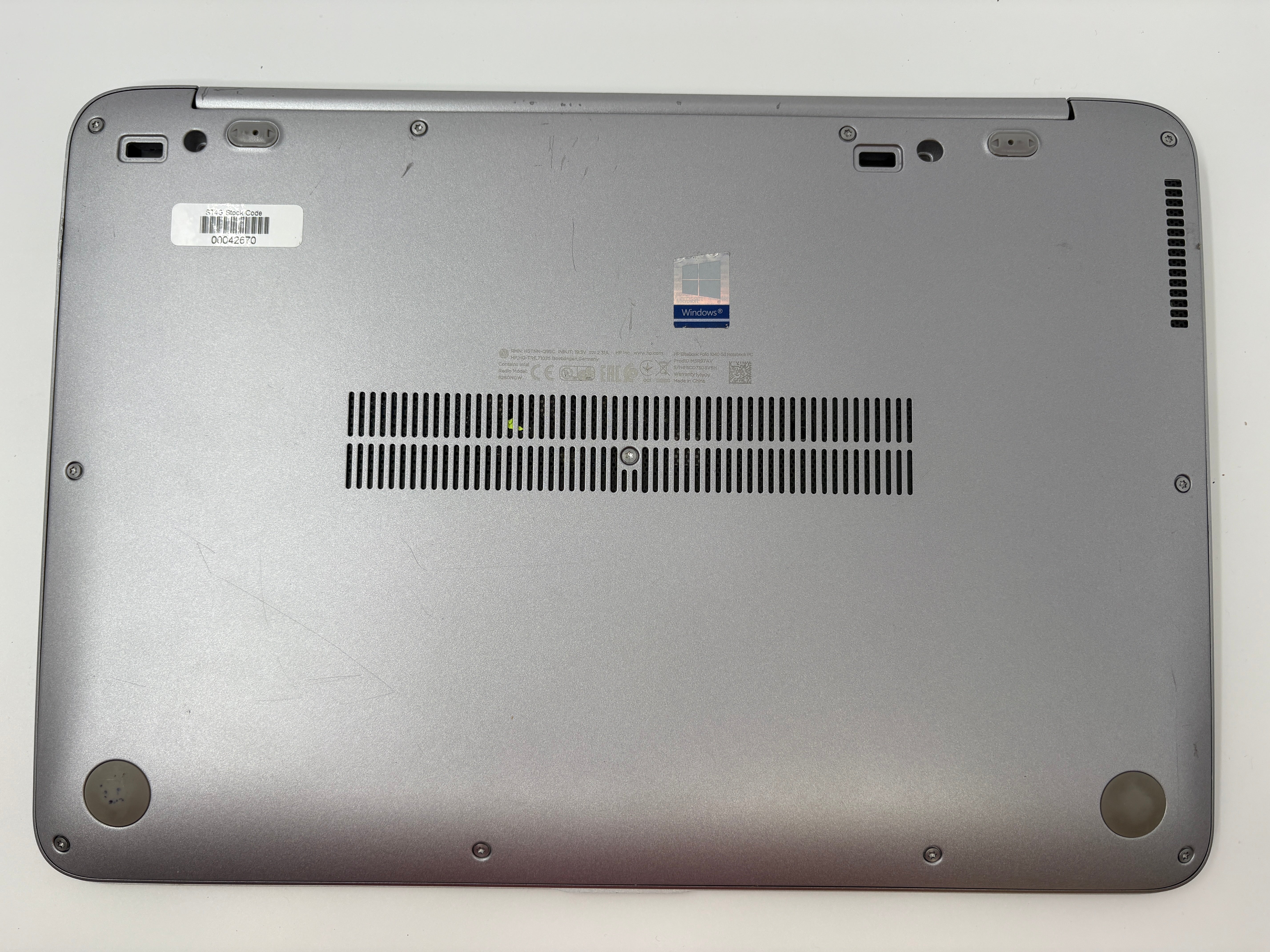 HP Laptop EliteBook Folio 1040 G4 14" i5 6th Gen 8GB RAM 128GB SSD W10