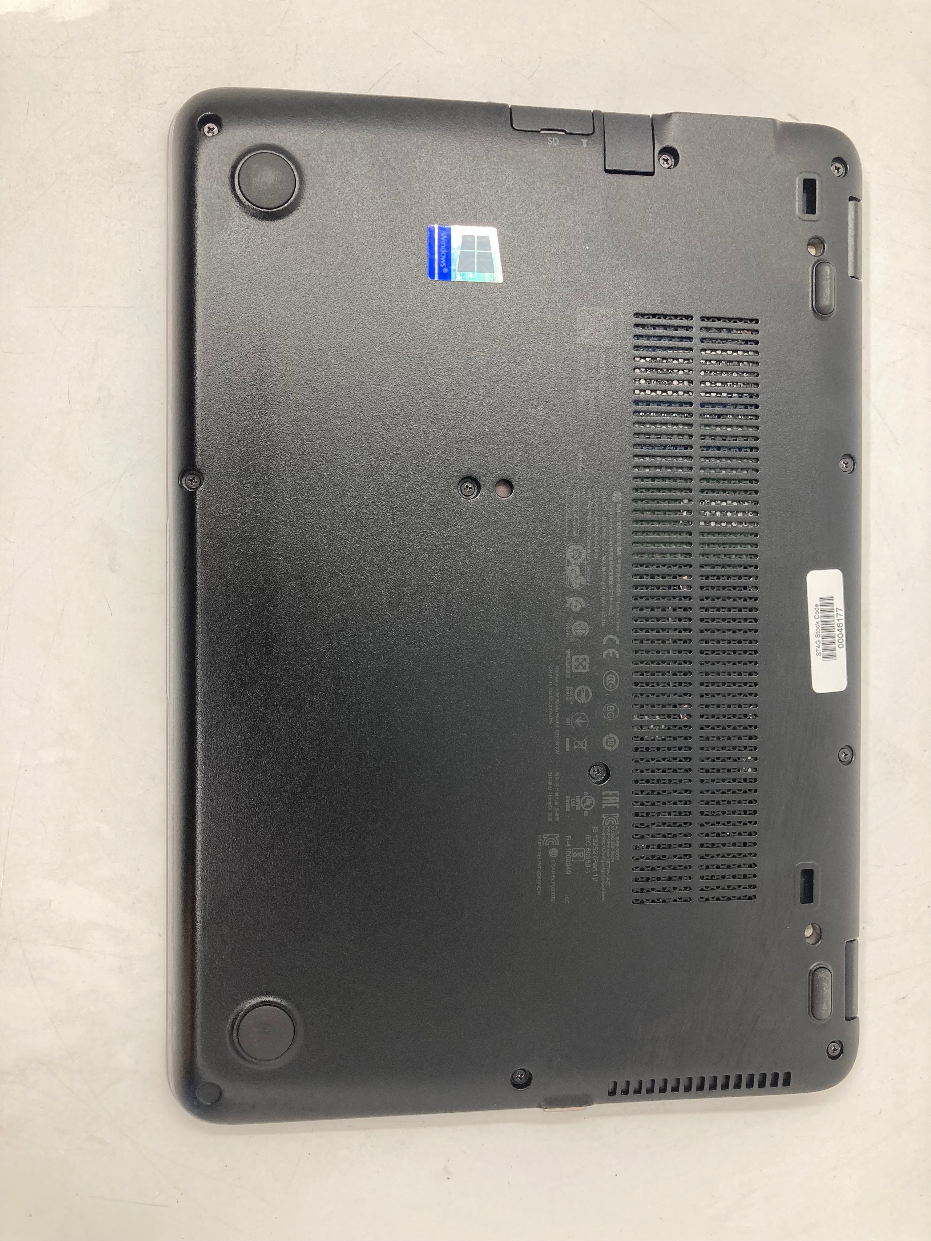 HP EliteBook 820 G3 12.5" Screen i5 6th Gen 4GB RAM No SSD OS *Spares*