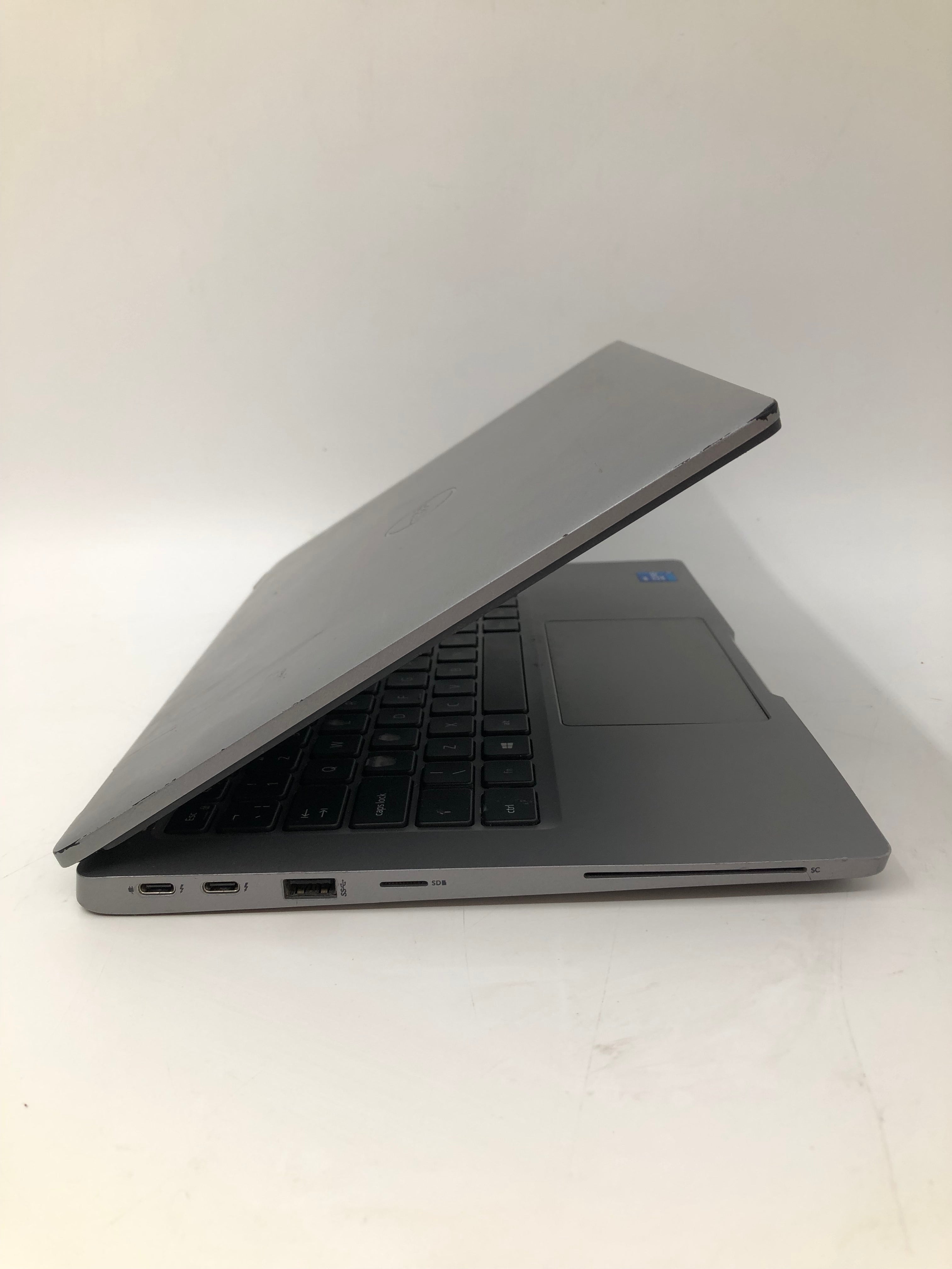 Dell Laptop Latitude 5320 13" Screen i5 11th Gen 8GB RAM NO SSD NO OS *Spares*