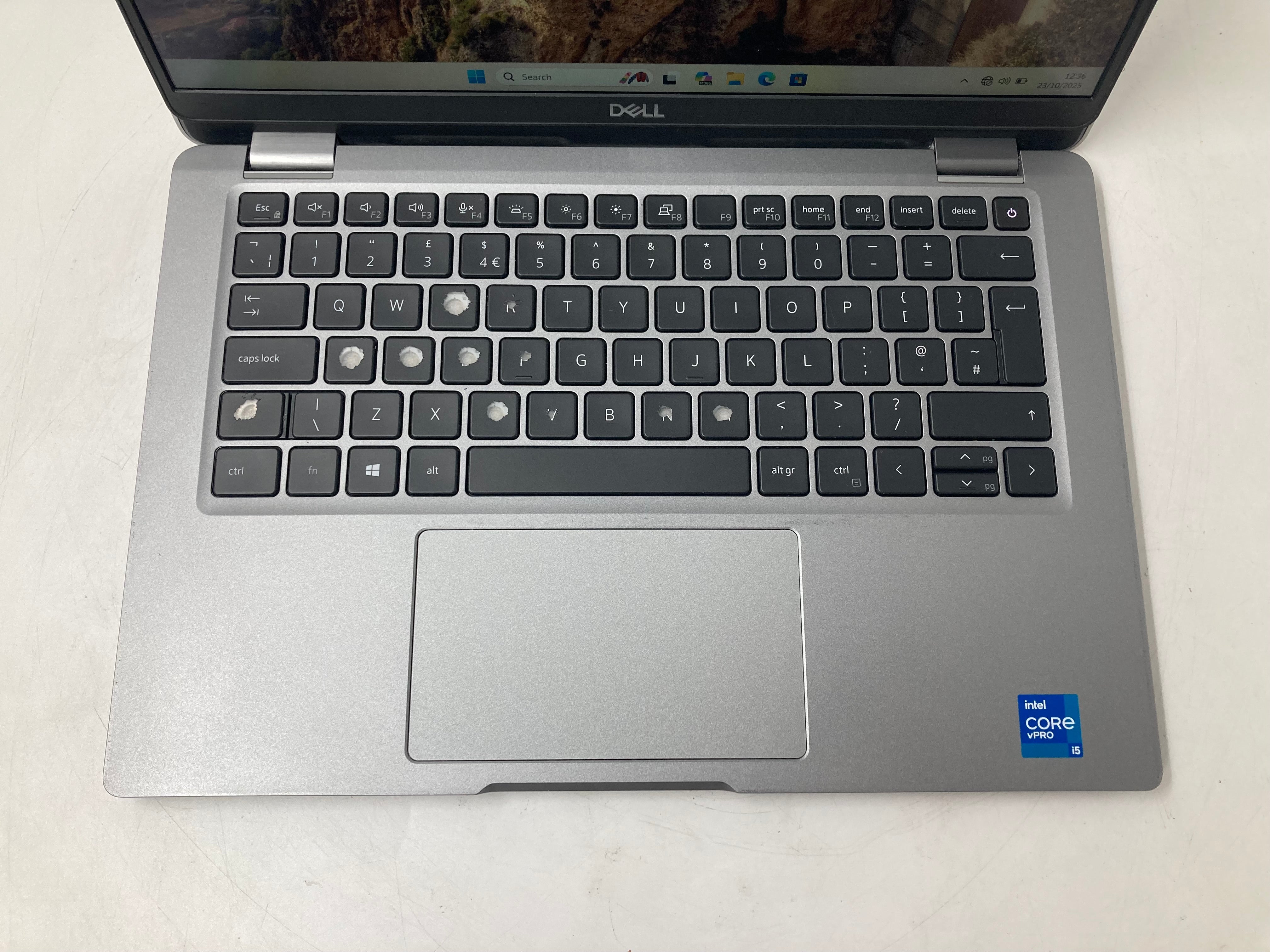 Dell Laptop Latitude 5320 13" i5 11th Gen 8GB RAM  256GB SSD W11 #14