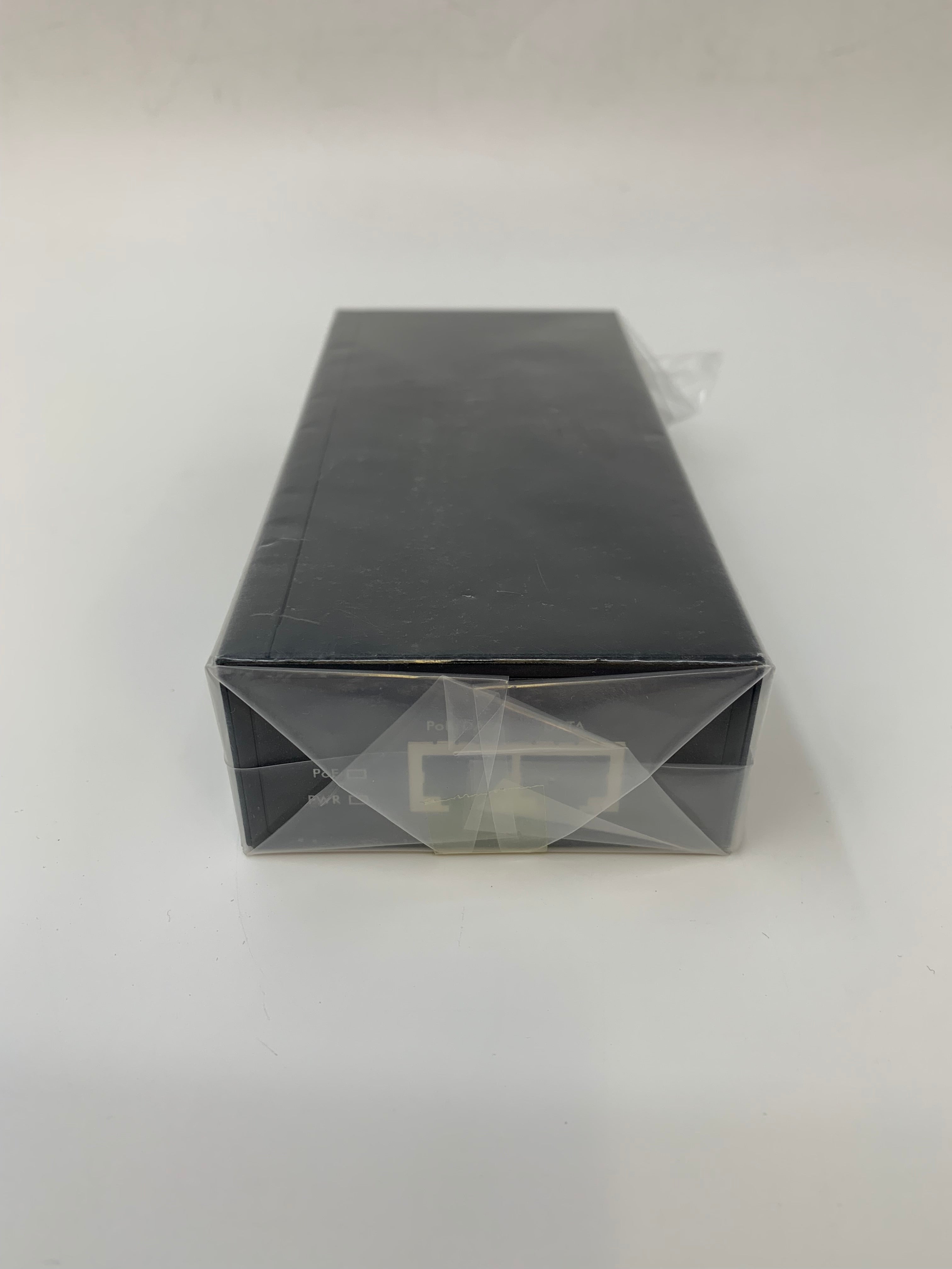 LongShine LCS-P302 Gigabit PoE Injector IEEE 802.3af/at Ethernet Power Adapter - Sealed