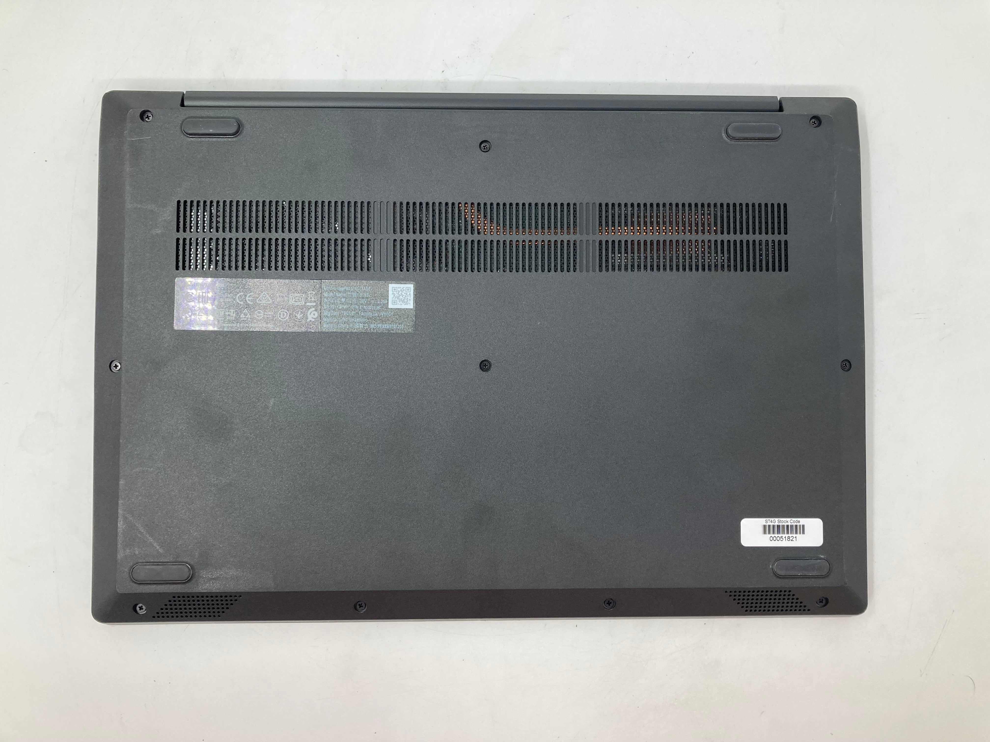 Lenovo Laptop IdeaPad S145-15AST 15" AMD A9-9425 8GB RAM 256GB SSD W10