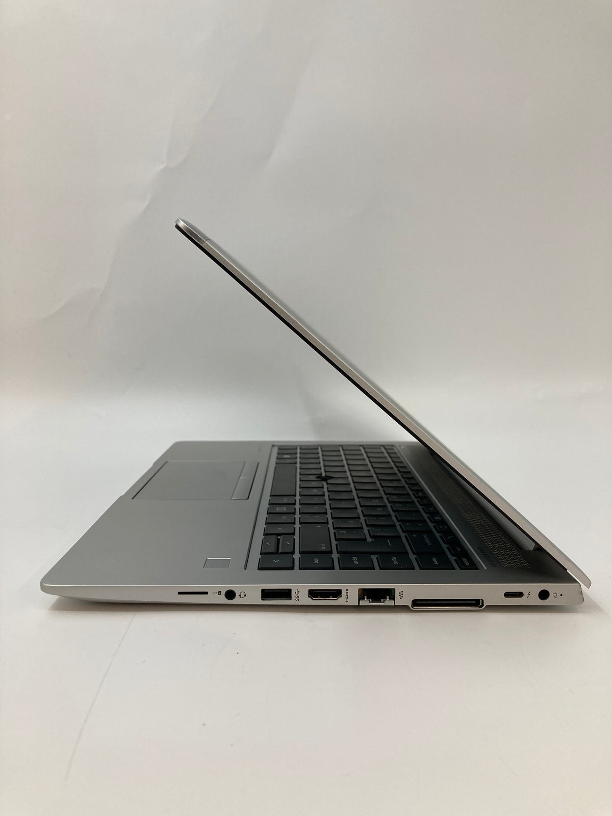 HP EliteBook 840 G5 | 14" FHD | i5 7th Gen | 8GB RAM | 256GB SSD | W11 Pro