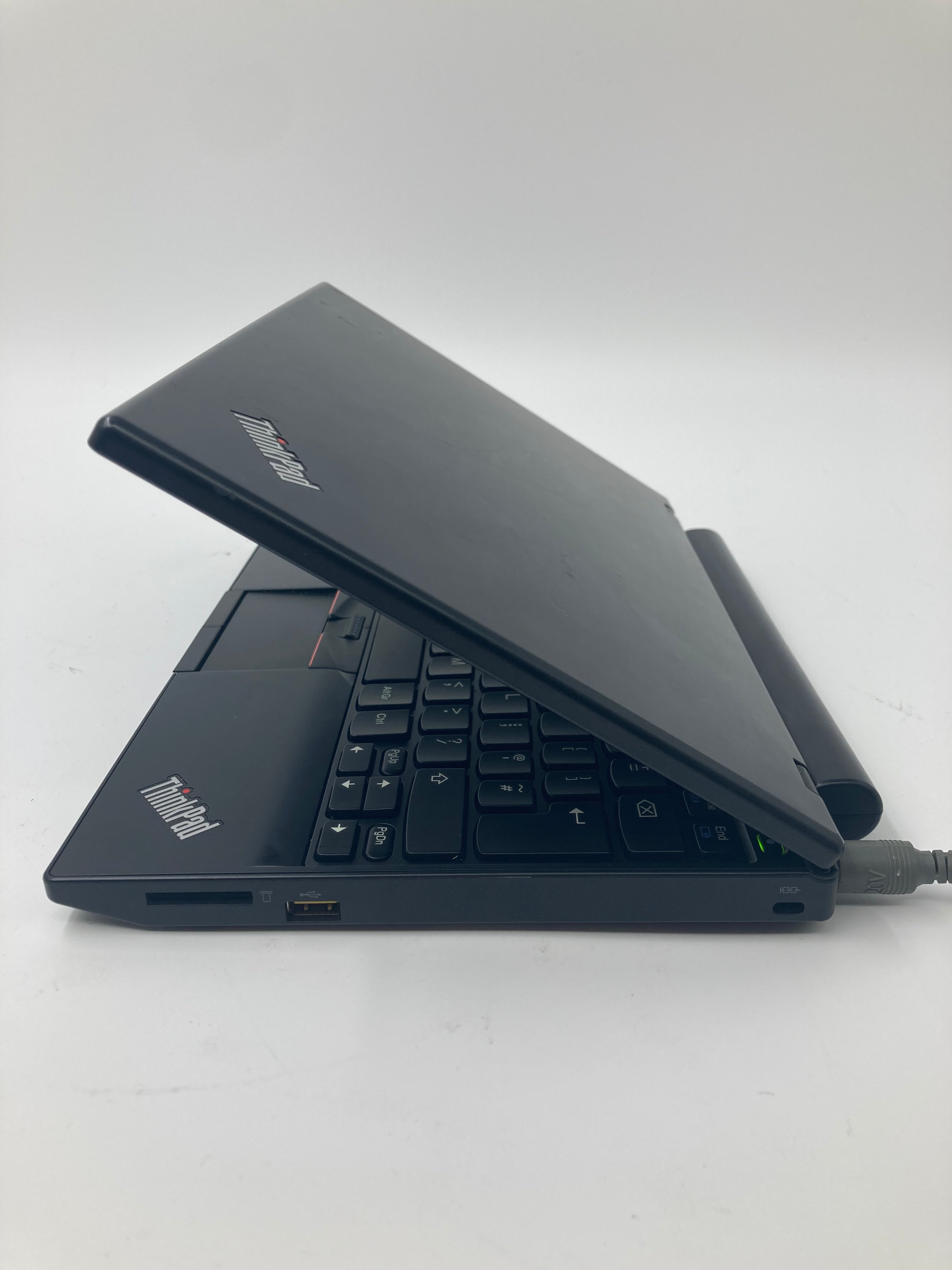 Lenovo ThinkPad X100X 11" Screen AMD Athlon 2GB RAM No HDD No OS *Spares*