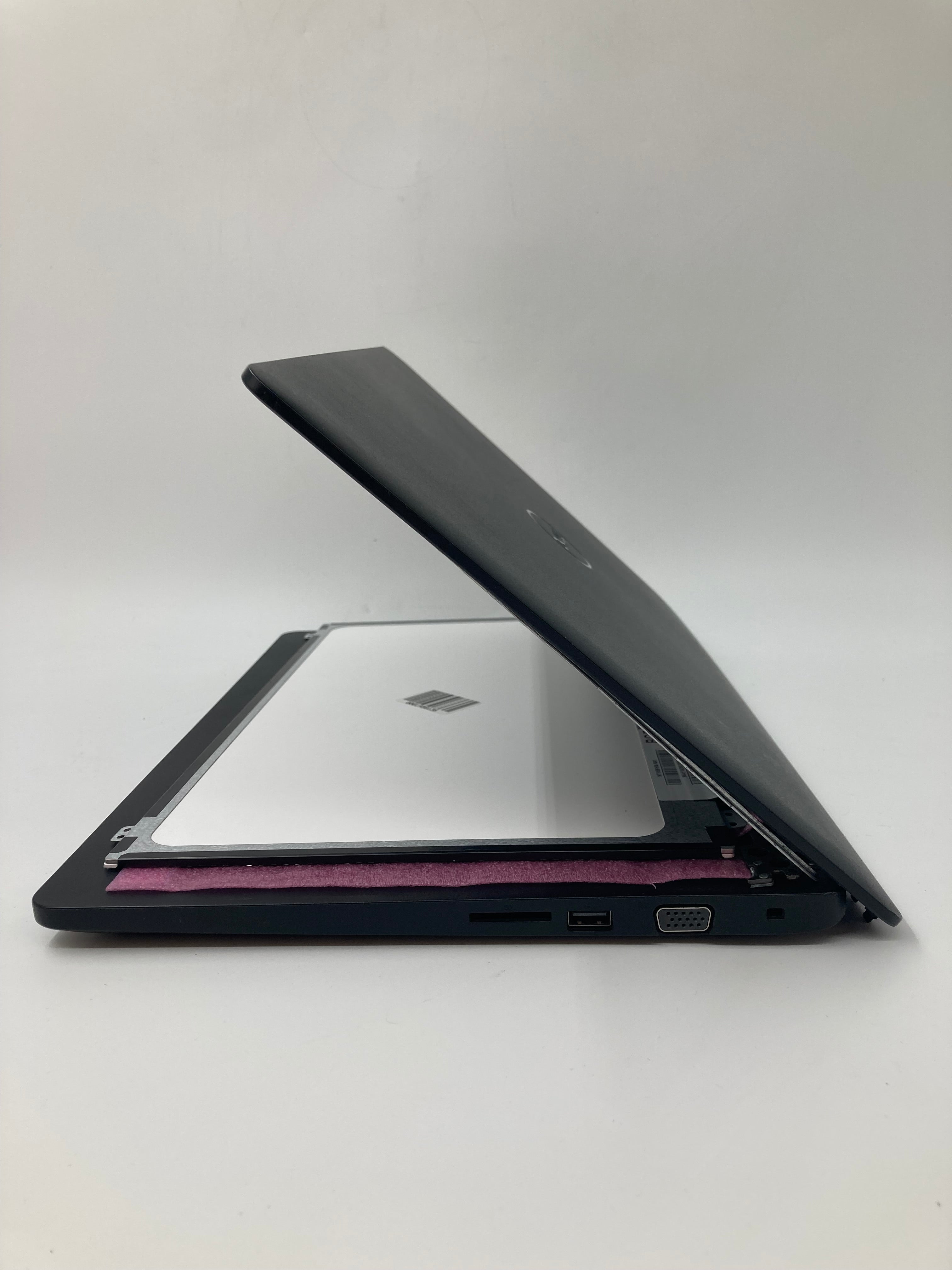 Dell Laptop Latitude 3580 15" Screen i5 7th Gen 8GB RAM No SSD No OS *Spares*