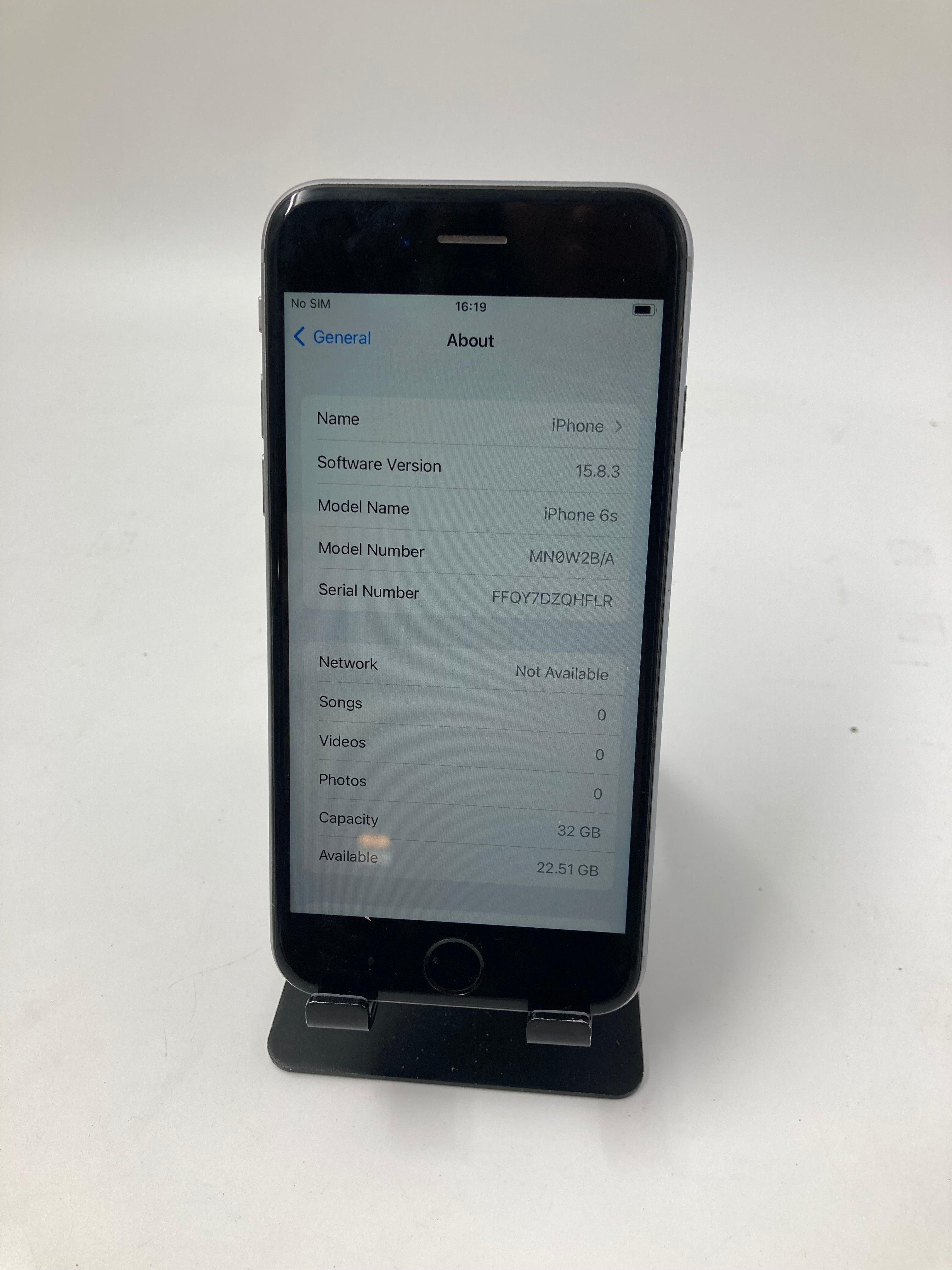 Apple iPhone 6s A1688 32GB Silver Gold - Unlocked