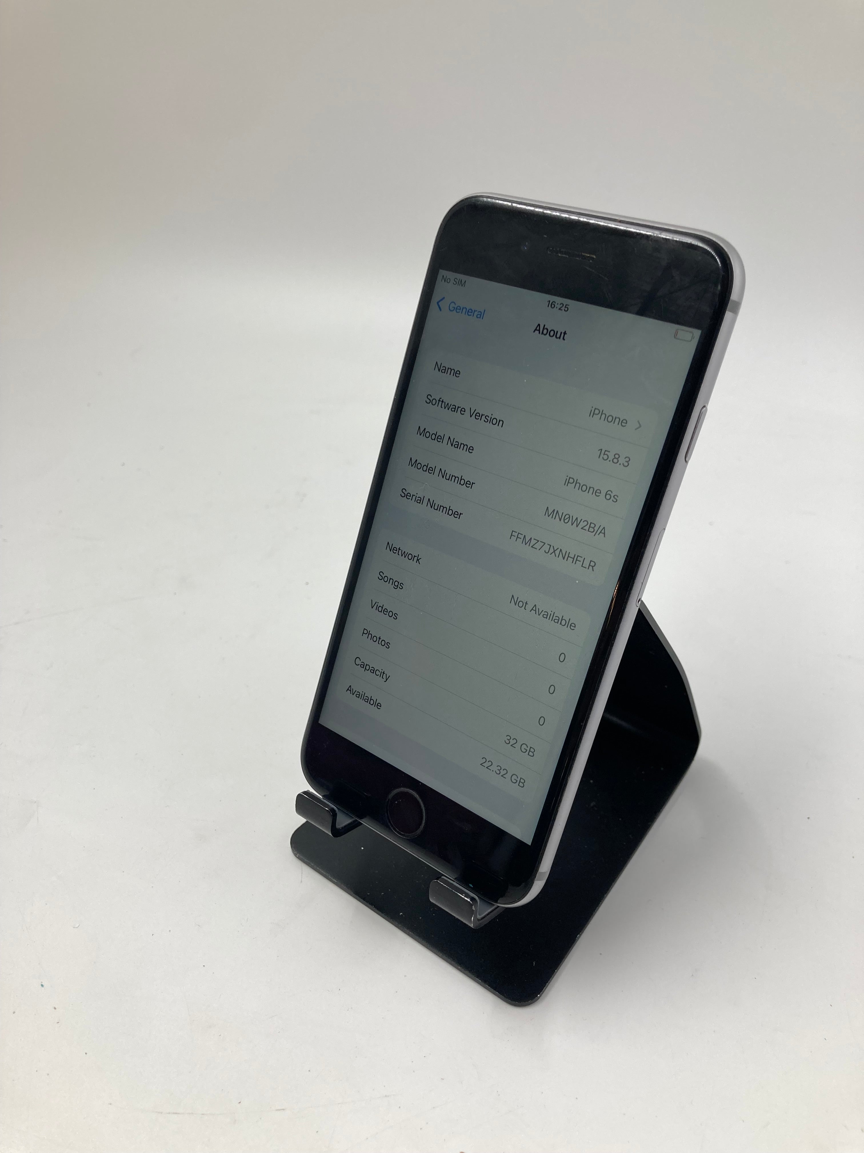 Apple iPhone 6s A1688 32GB Silver Gold - Unlocked