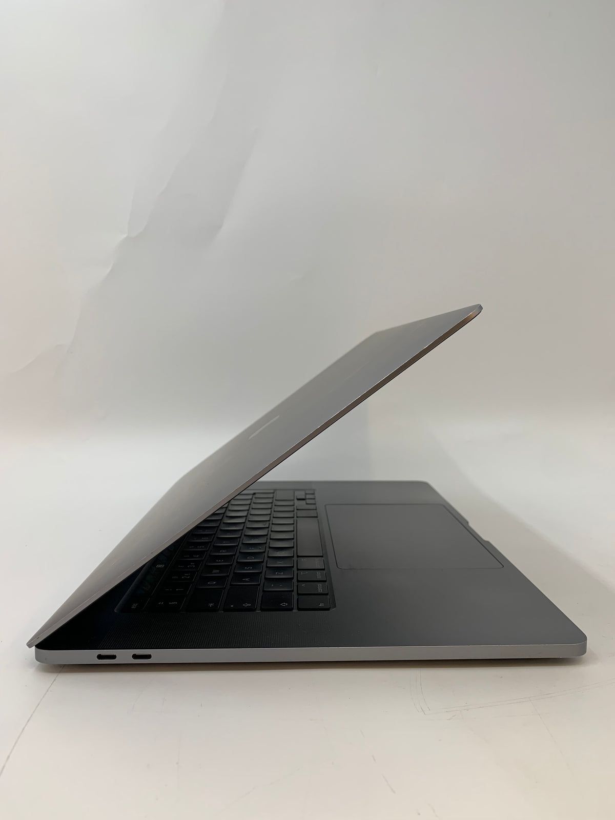 Apple MacBook Pro | L2019 | 16" Retina Display | Intel Core i7 | 16GB RAM | 512GB SSD | macOS