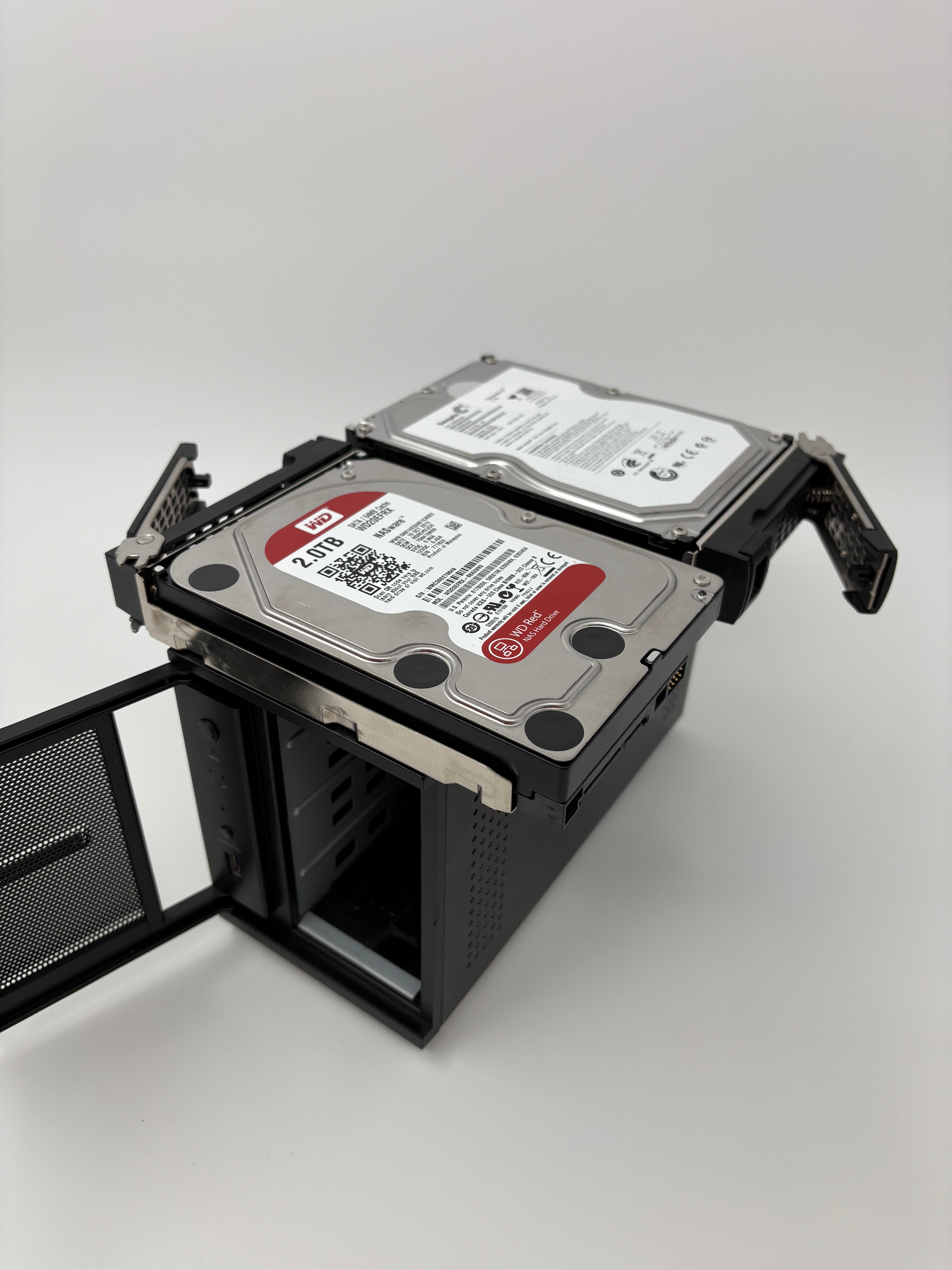 Netgear NAS ReadyNas Duo RND2120 v2 2x 2TB SATA 3.5" HDD Included