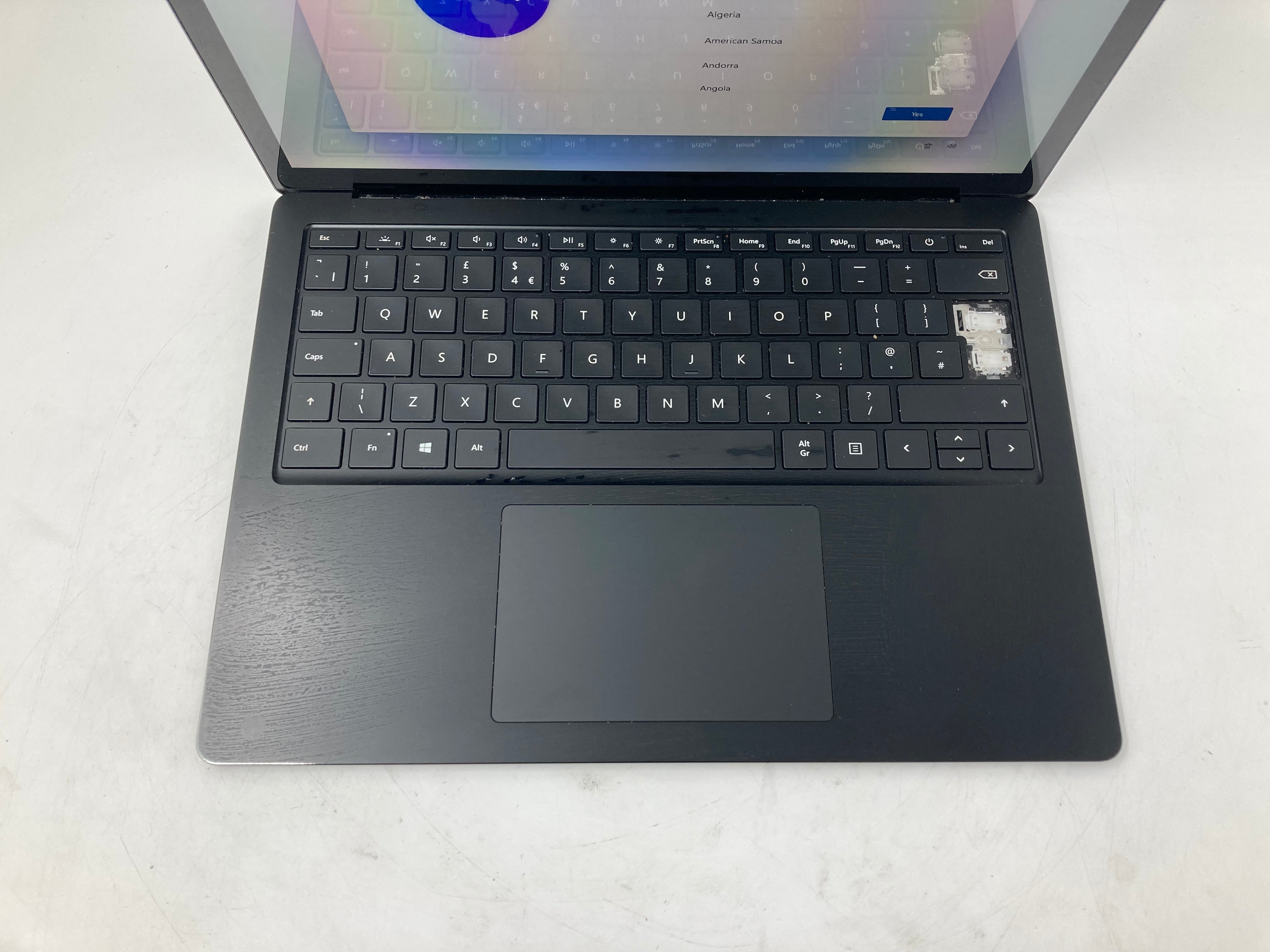 Microsoft Surface Laptop 3 13" i5 10th Gen 8GB RAM 256GB SSD W11