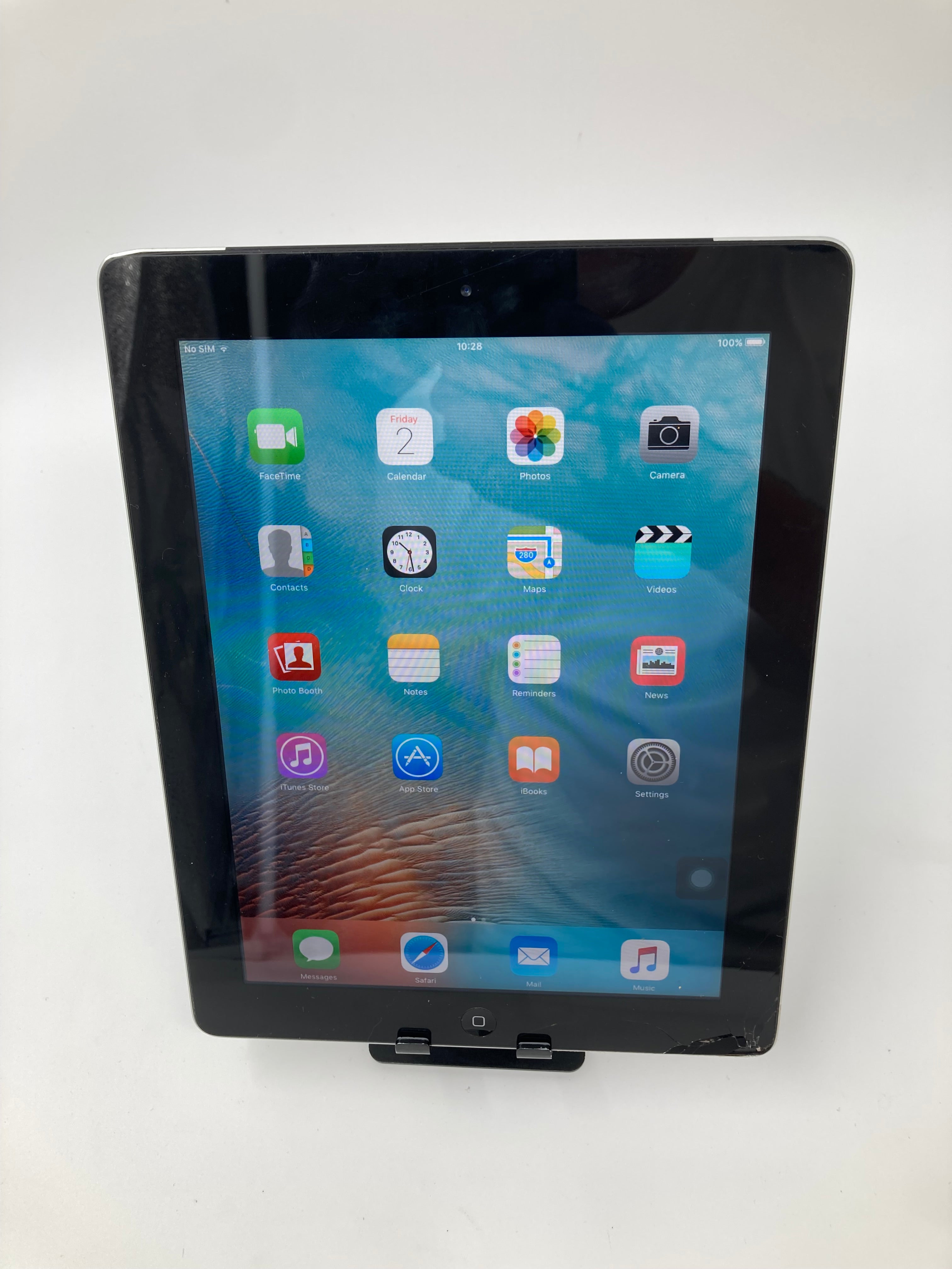 Apple iPad 2 A1396 Silver WiFi + Cellular 16GB & 32GB Unlocked Batch of 3