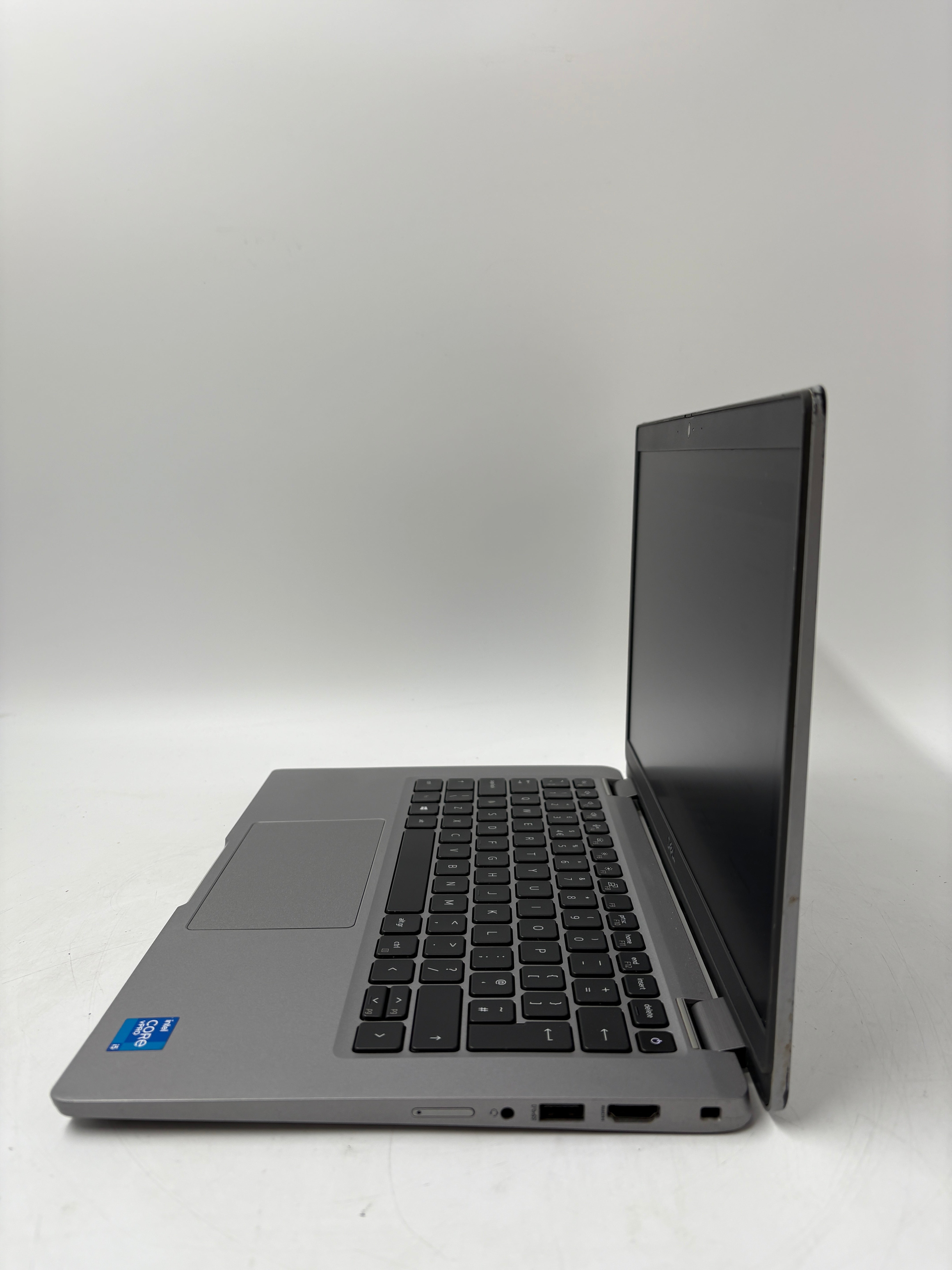 Dell Latitude 5320 13.3" Screen i5 11th Gen 8GB RAM 256GB SSD NO OS