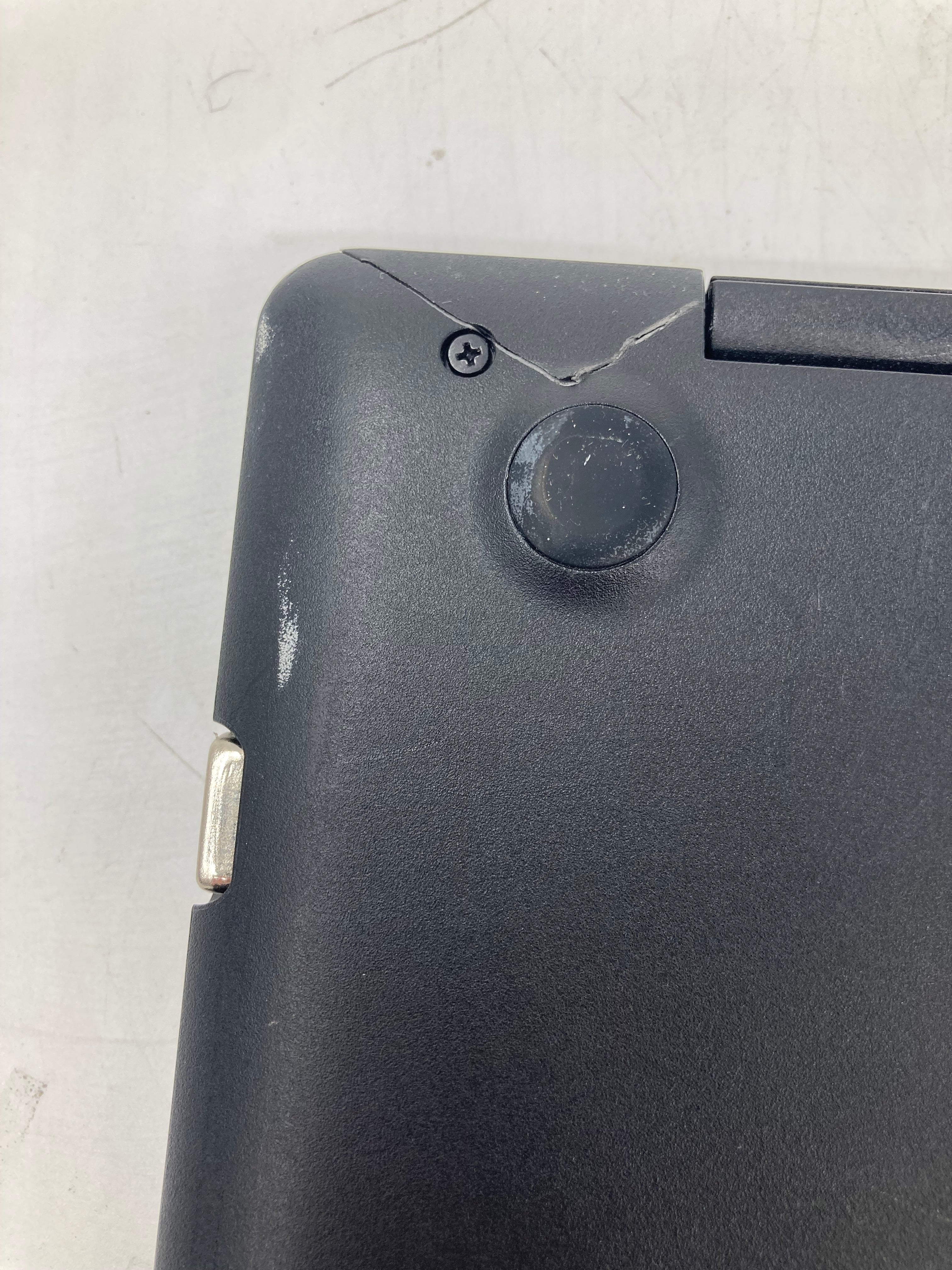 Dell Latitude 3590 15" Screen i5 7th Gen 8GB RAM No SSD No OS *Spares*