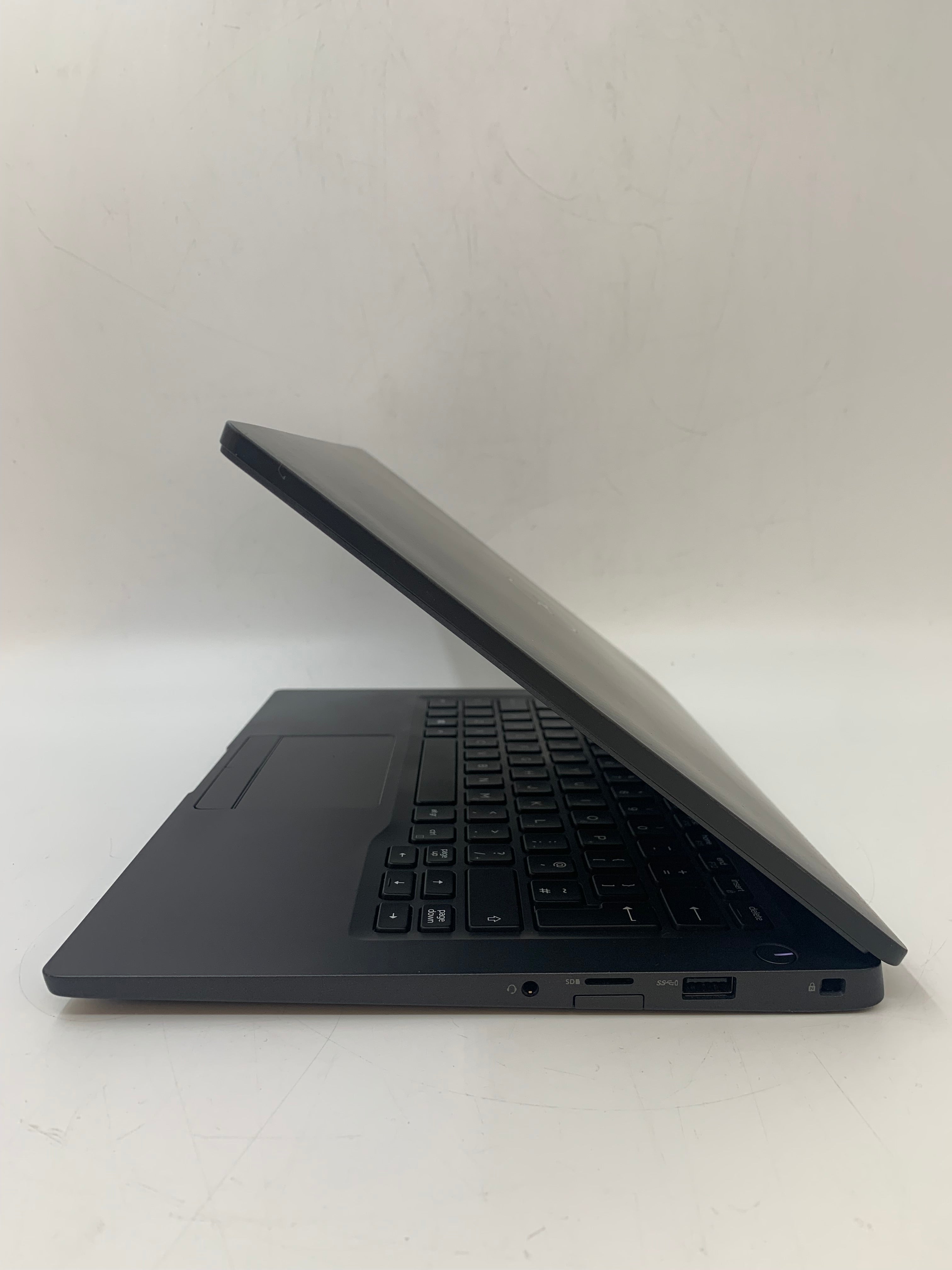 Dell Latitude 7400 | 14" FHD | i7 8th Gen | 16GB RAM | 512GB SSD | W11 Pro
