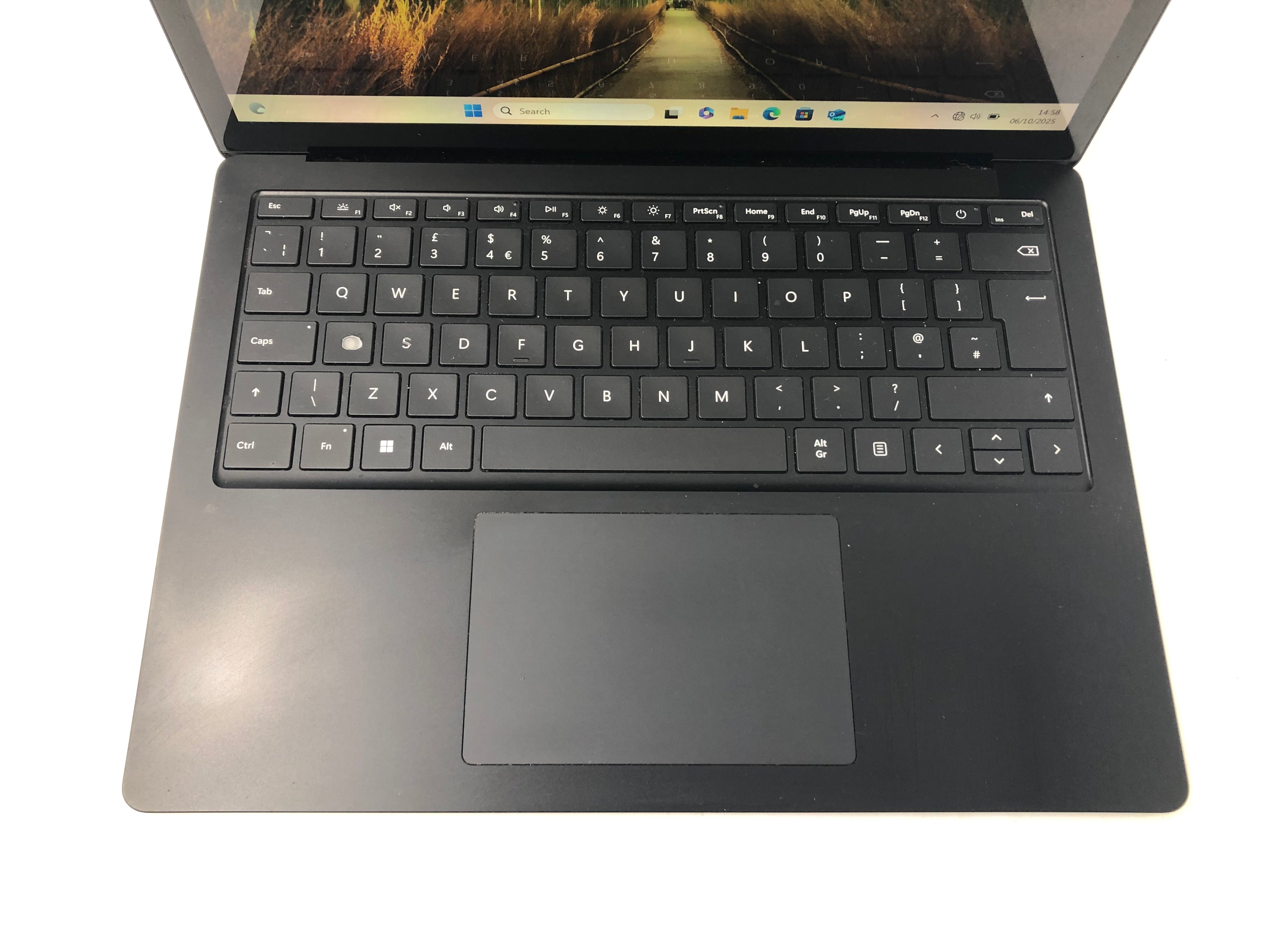 Microsoft Surface Laptop 3 13" TouchScreen i5 10th Gen 8GB RAM 256GB SSD W11