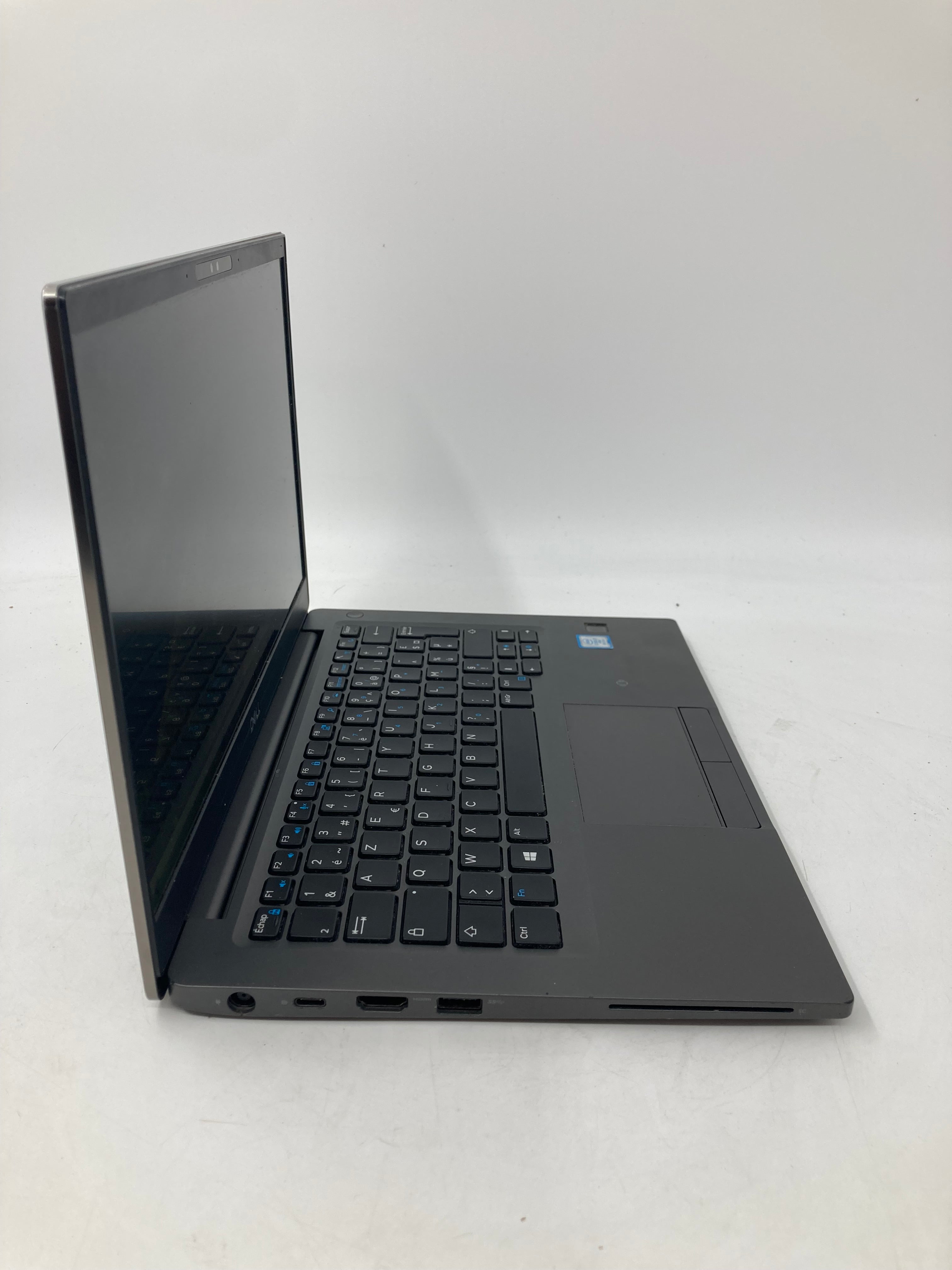 Dell Latitude 7390 13" Screen i7 8th Gen 16GB RAM 256GB SSD Win 11 *Spares*
