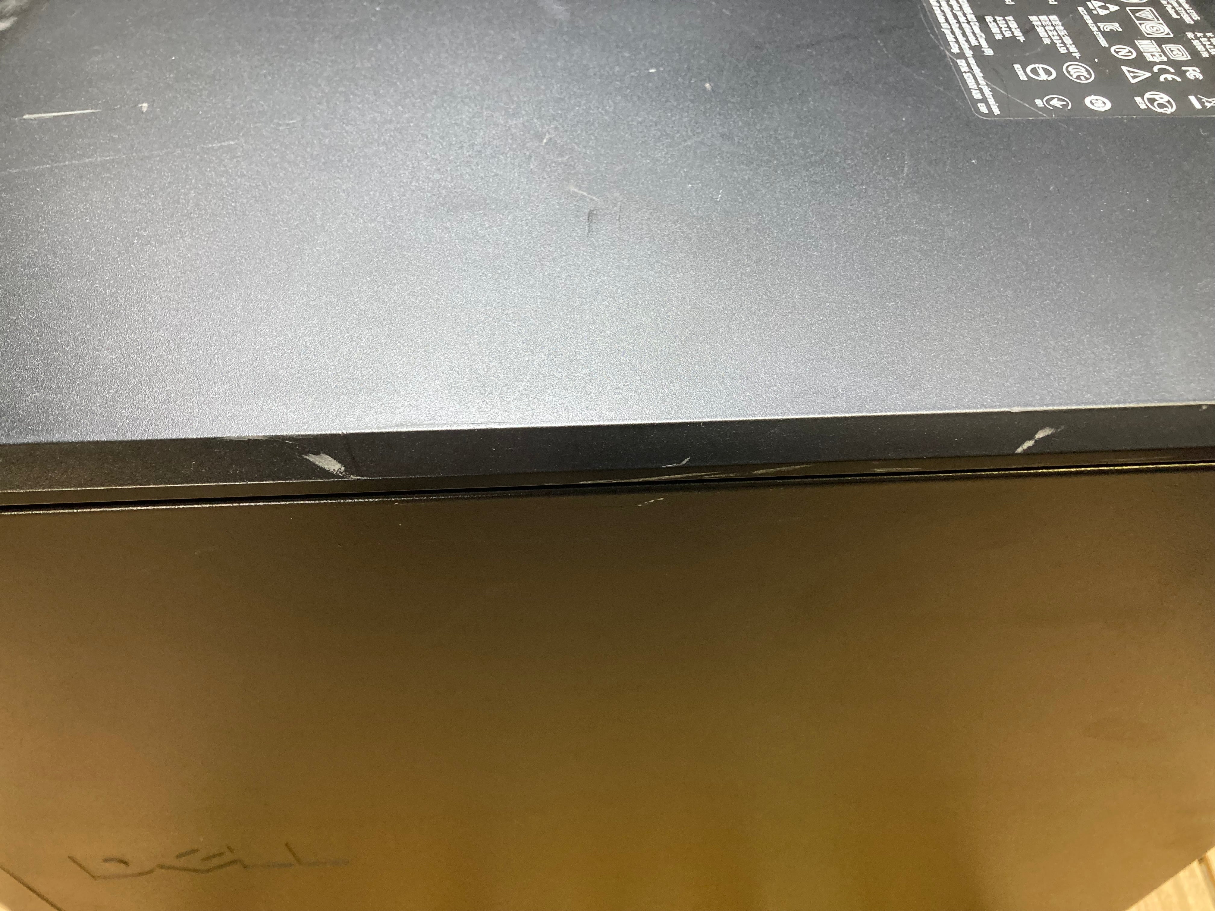 Dell PowerEdge T110 II Server 4x 3.5" SATA Bays Xeon E3-1270 V2 32GB RAM No HDD's
