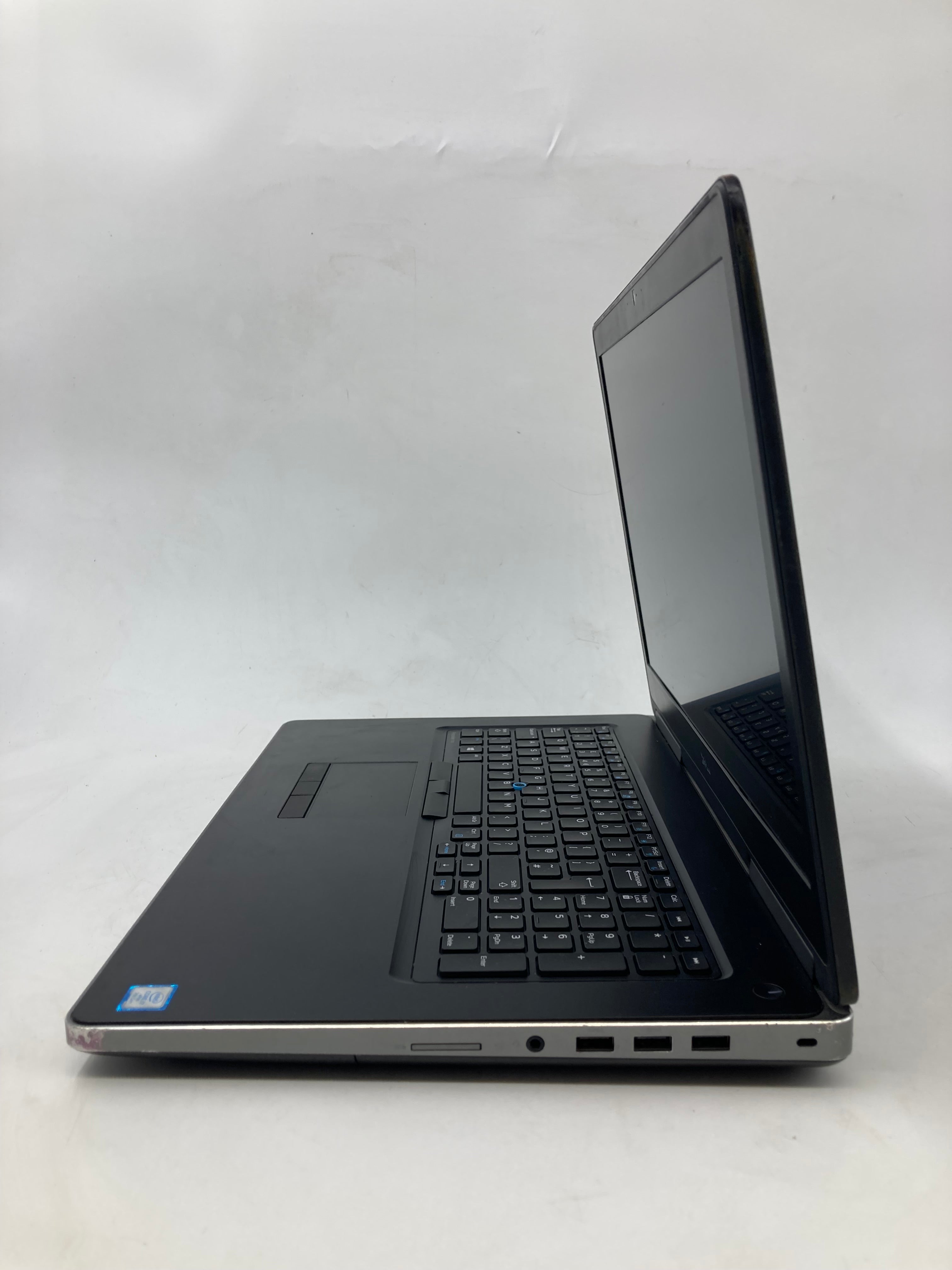 Dell Laptop Precision 7720 17.3" i7 7th Gen 40GB RAM 1TB HDD W10