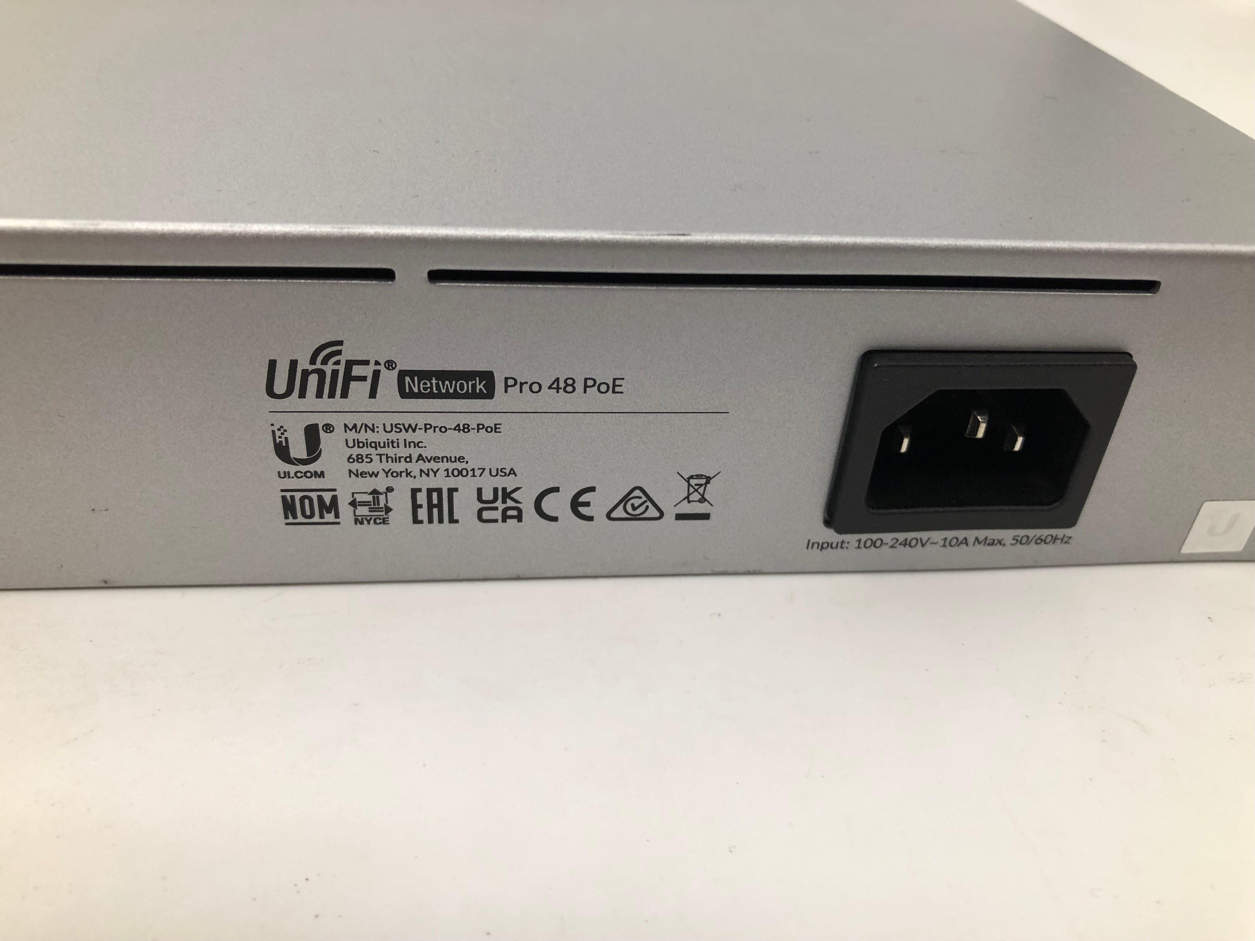Ubiquiti UniFi USW-PRO-48-POE 48 Port PoE Gigabit Network Switch