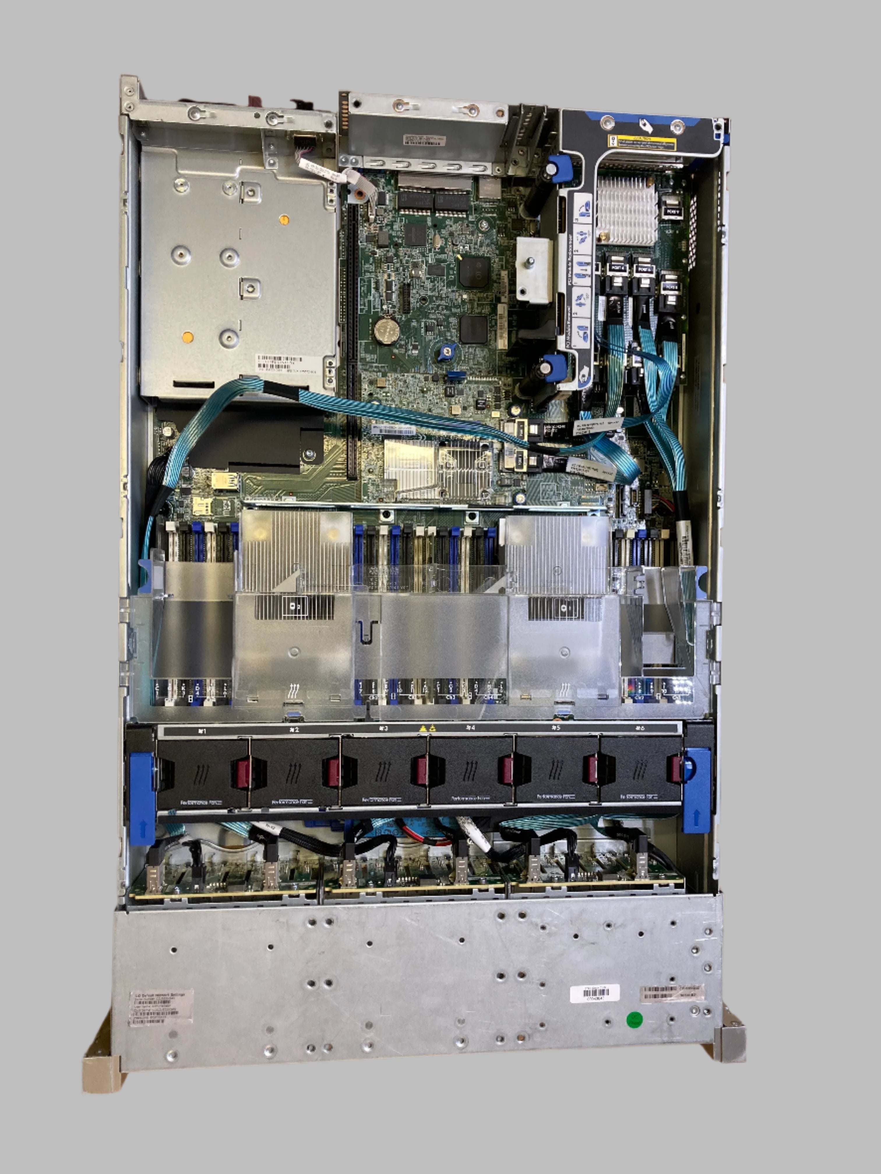 HPE Server ProLiant DL380 G9 2x Xeon E5-2630 V4 4GB RAM 24x 2.5" Bay No HDD