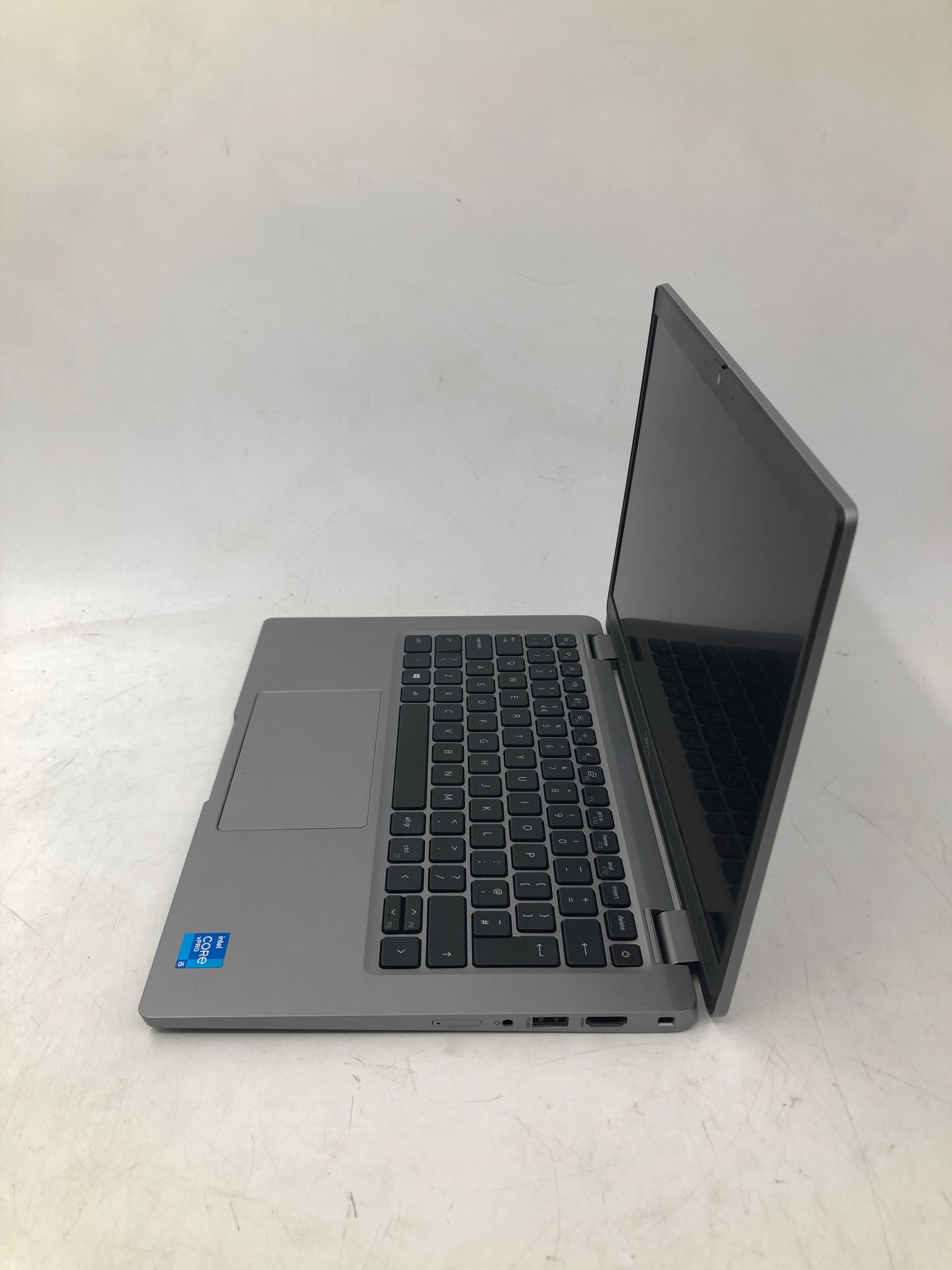 Dell Latitude 5320 13" Screen i5 11th Gen 8GB RAM 256GB SSD W11