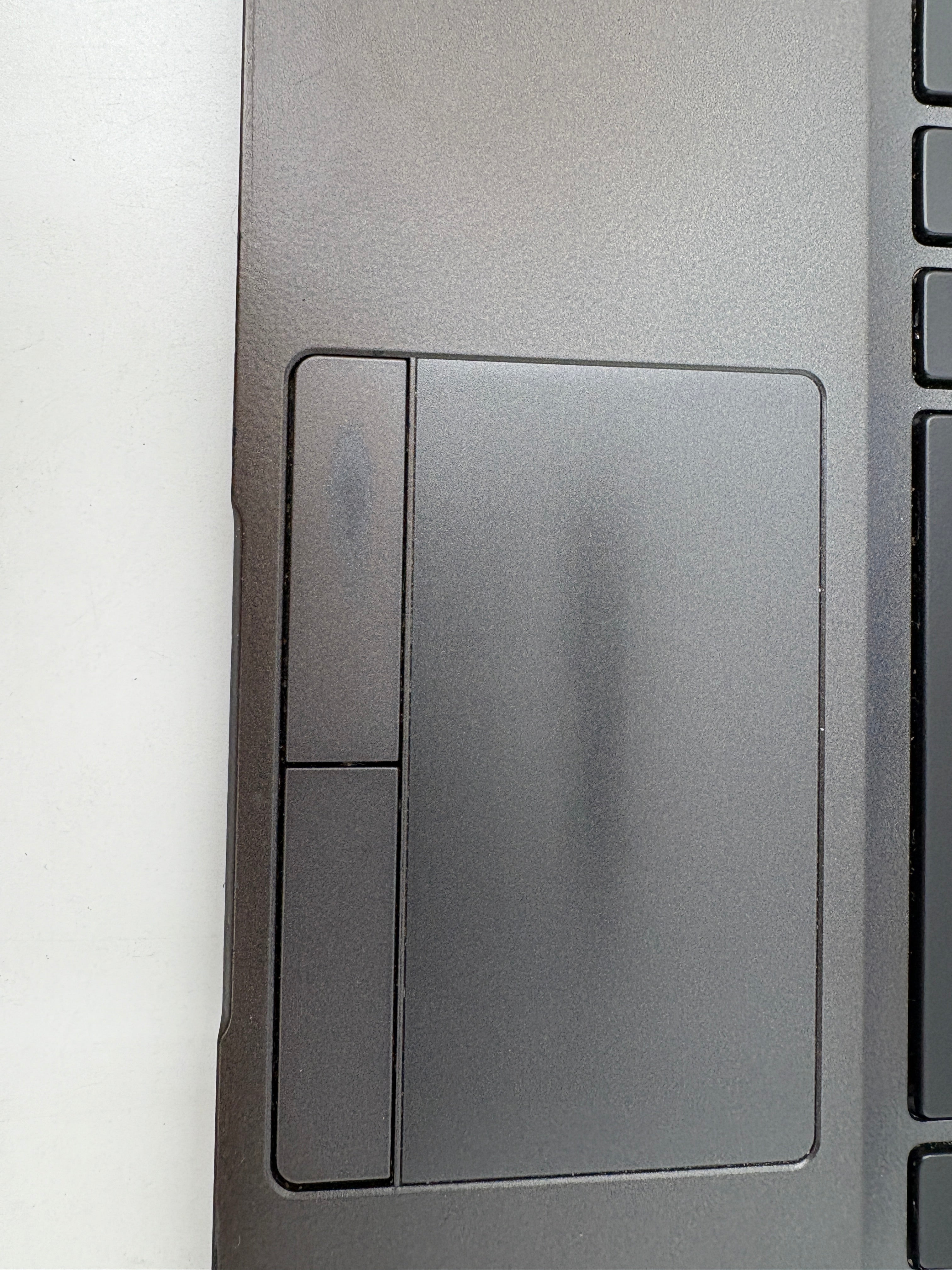 Dell Laptop Latitude 7400 14" Screen i7 8th Gen 8GB RAM 256GB SSD W11