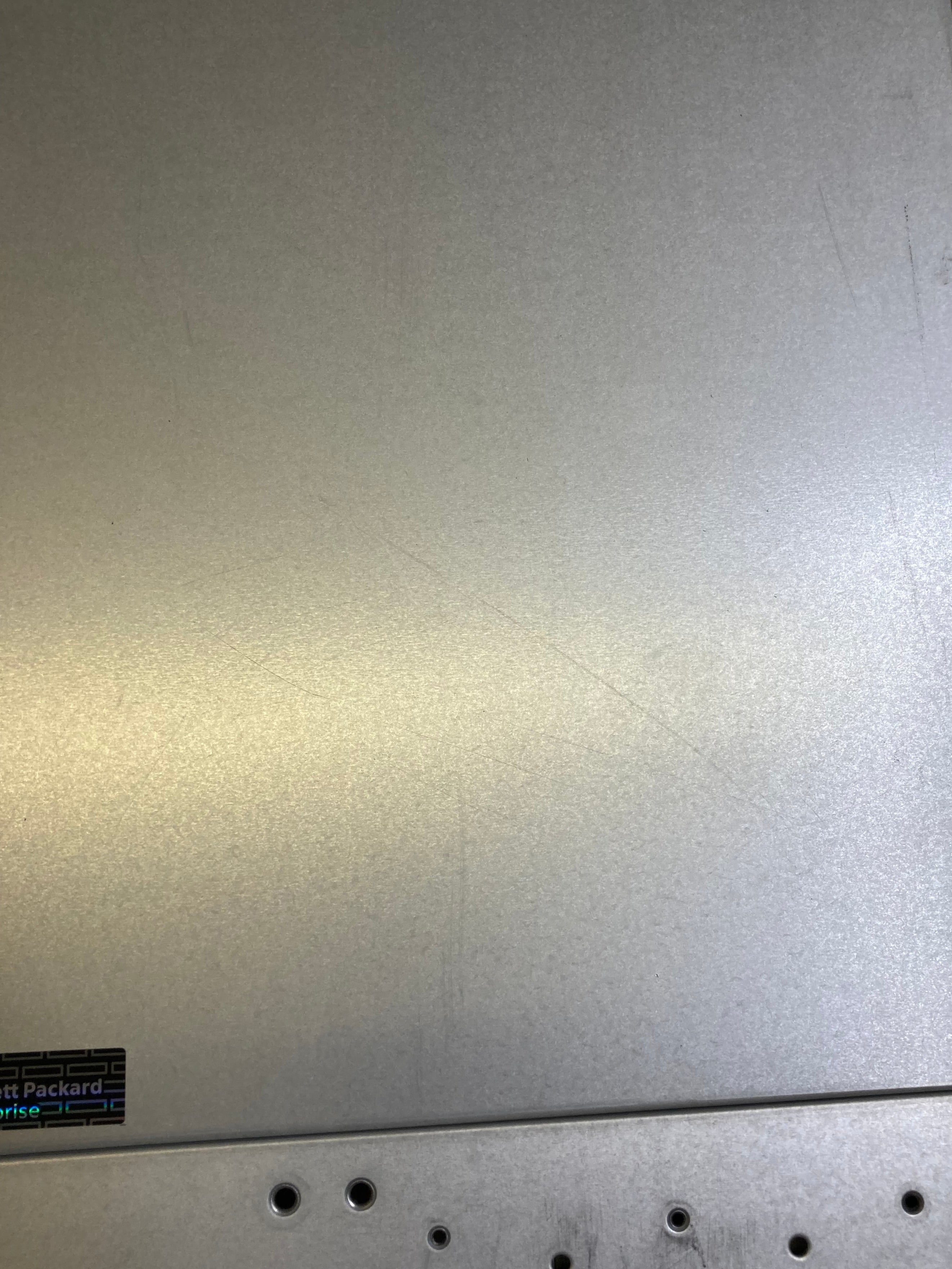 HPE Server ProLiant DL380 G9 1x Xeon E5-2630 V3 4GB RAM 8x 2.5" Bay No HDD #2
