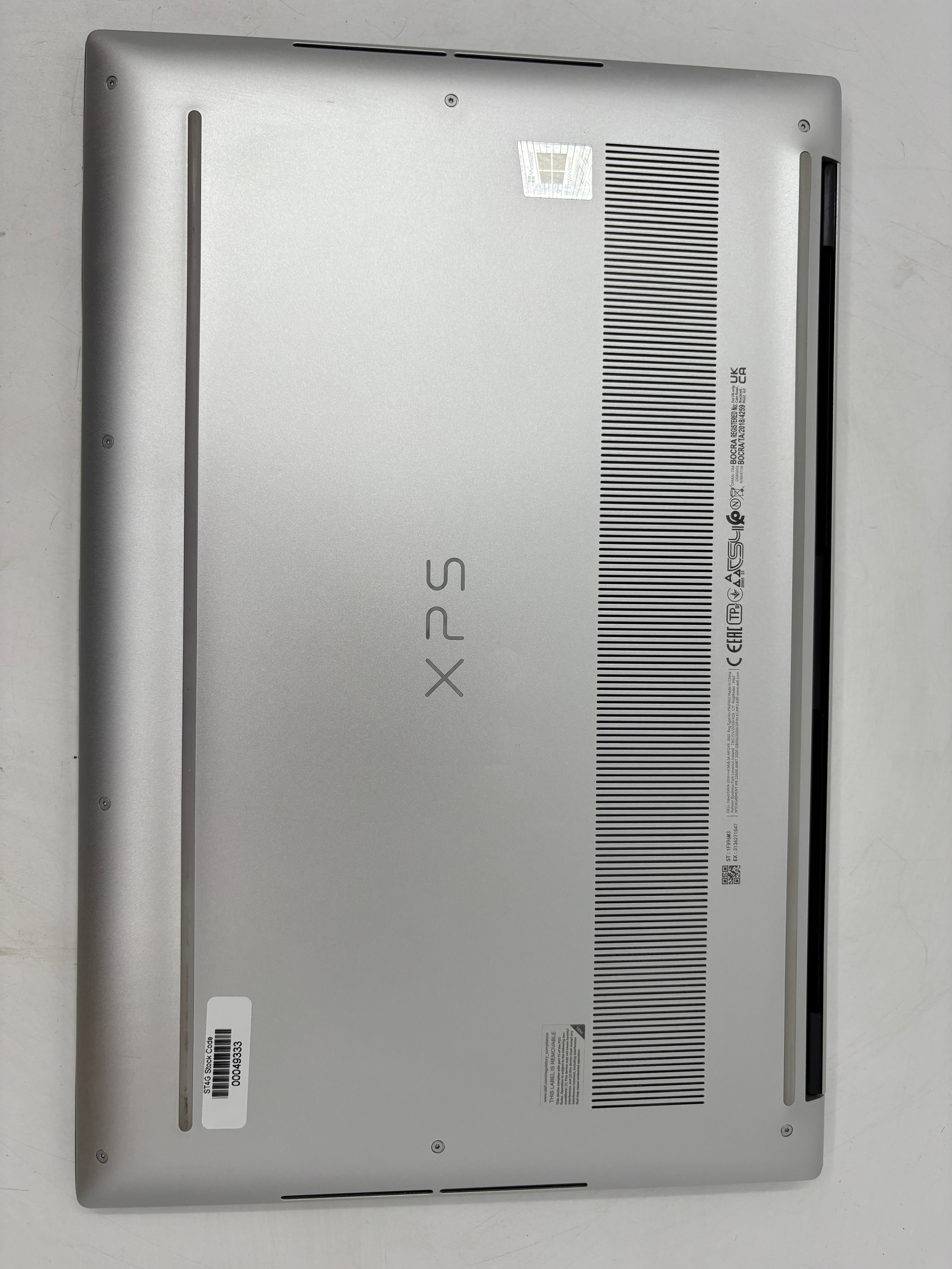 Refurbished Dell XPS 15 9510 15.6" Screen (1920 x 1200) Intel Core i7-11800H 16GB RAM 512GB SSD Windows 11 Pro Laptop