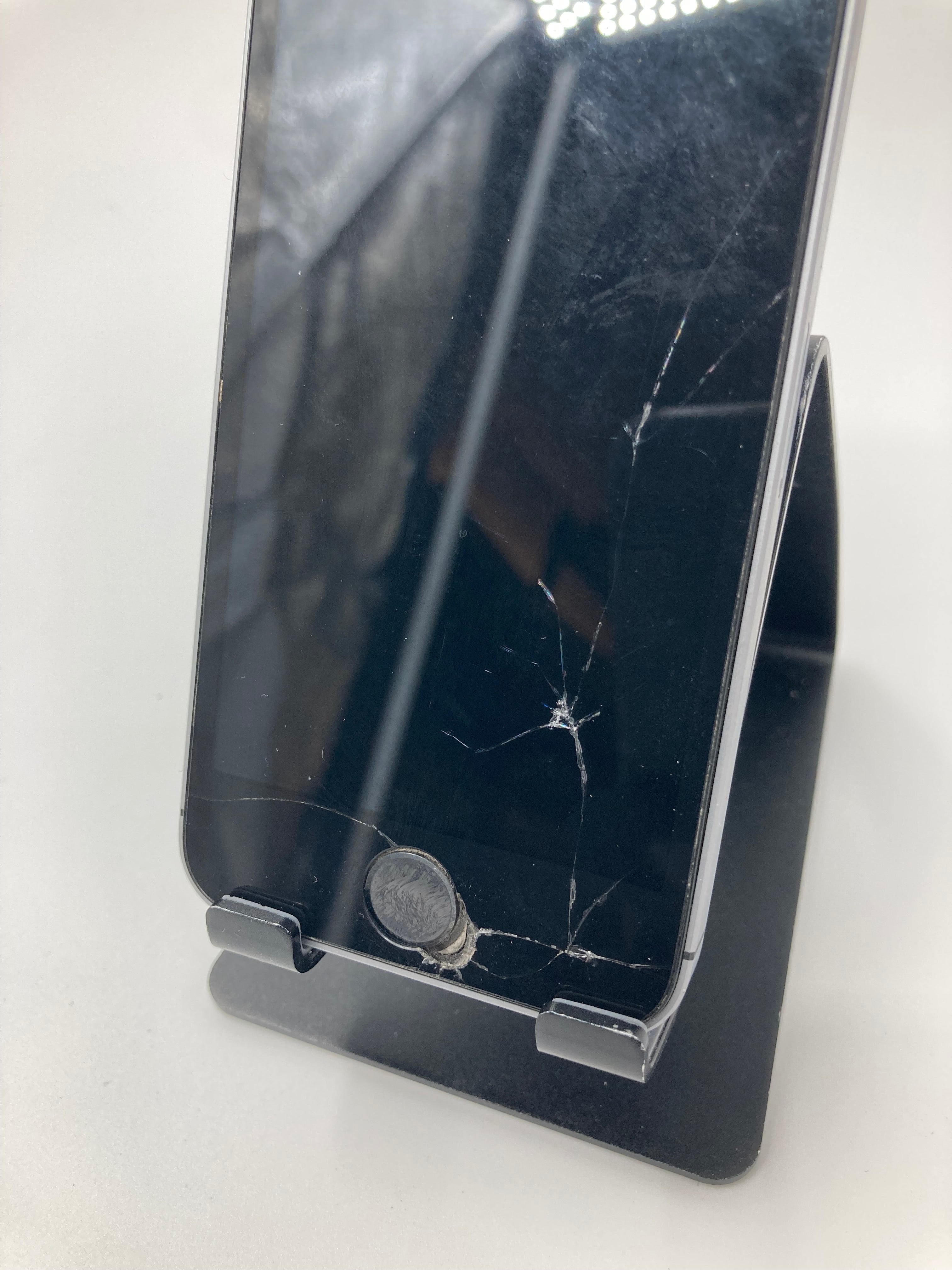 Apple iPhone 5s & SE A1457 A1662 16GB Batch of 4 *Spares*