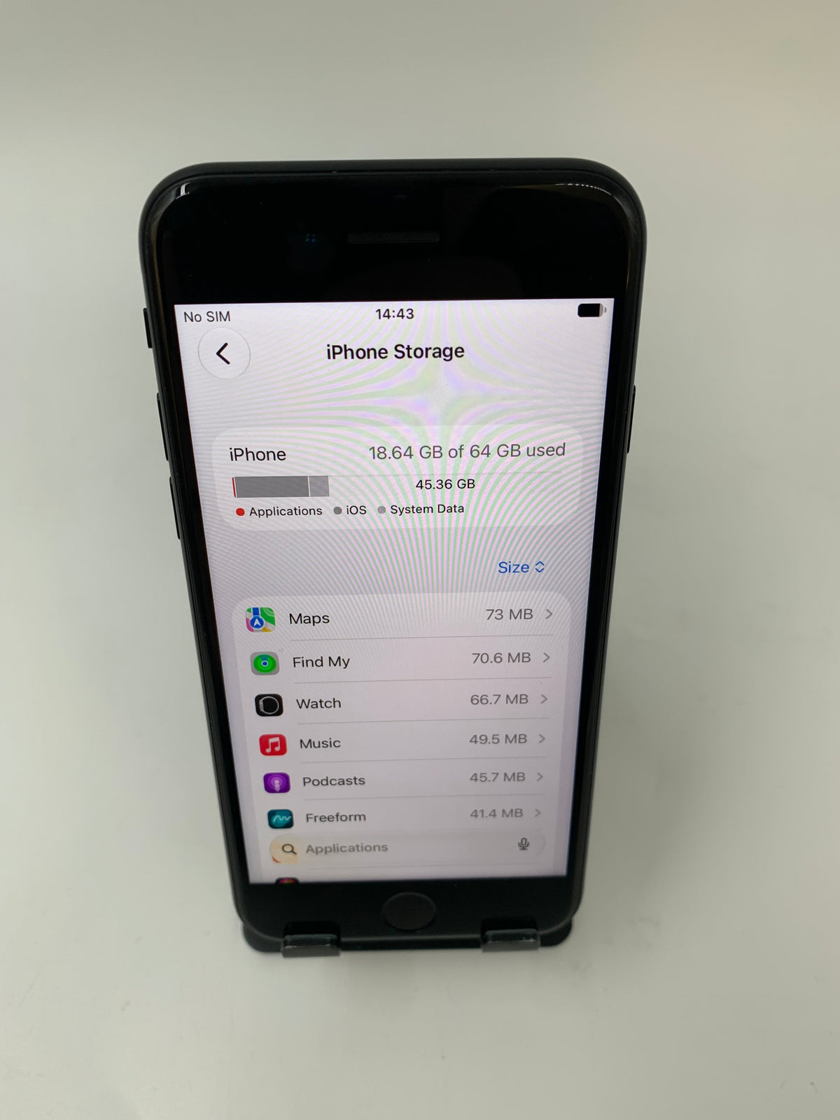 Apple iPhone SE 2nd Gen | 2020 | 4.7" | 64GB | 97% Battery | Unlocked | Black