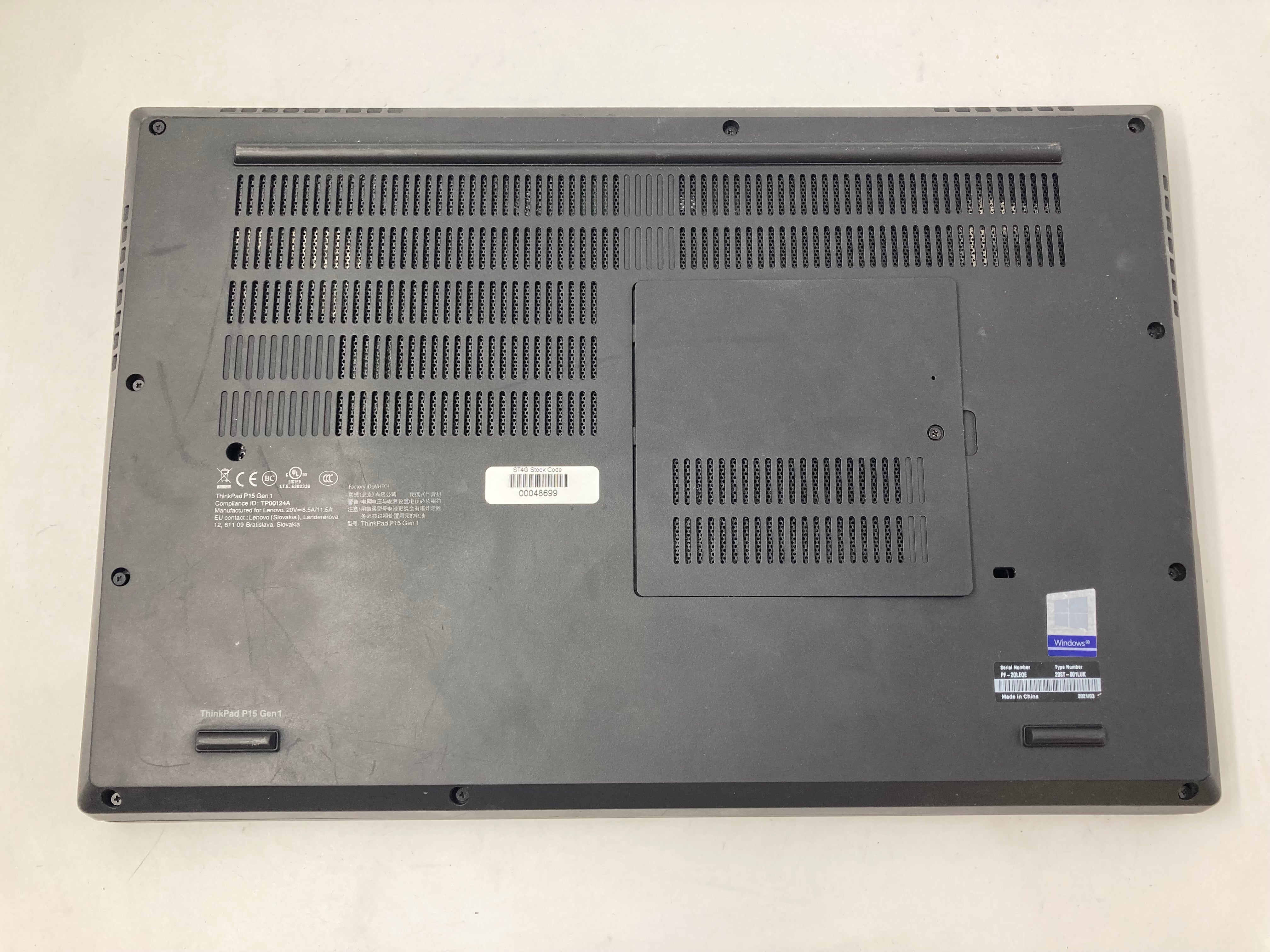 Lenovo ThinkPad P15 Gen 1 15" Screen i7 10th Gen No RAM No SSD No OS *Spares*