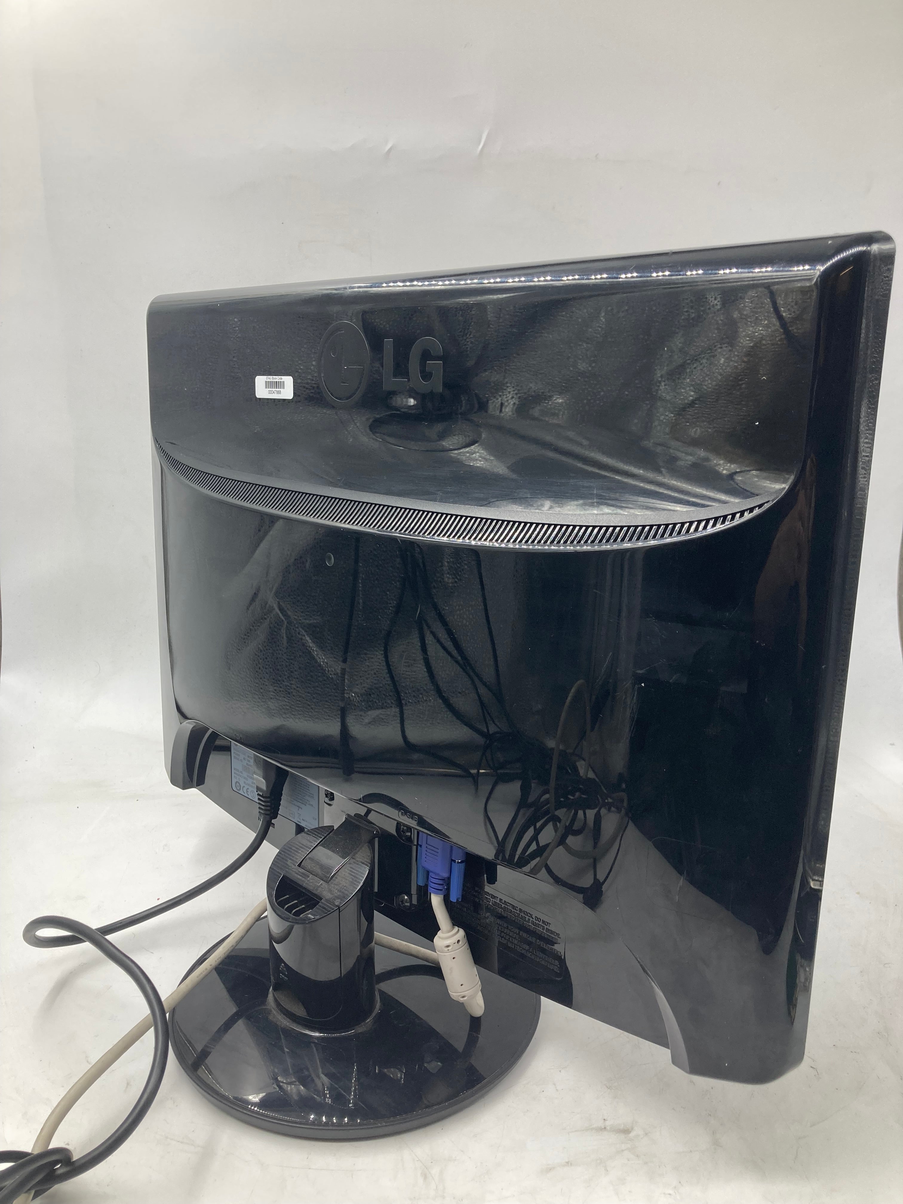 LG HP Dell Samsung 22" 24" Screen Monitor DVI HDMI VGA DIsplayPort Lot of 4