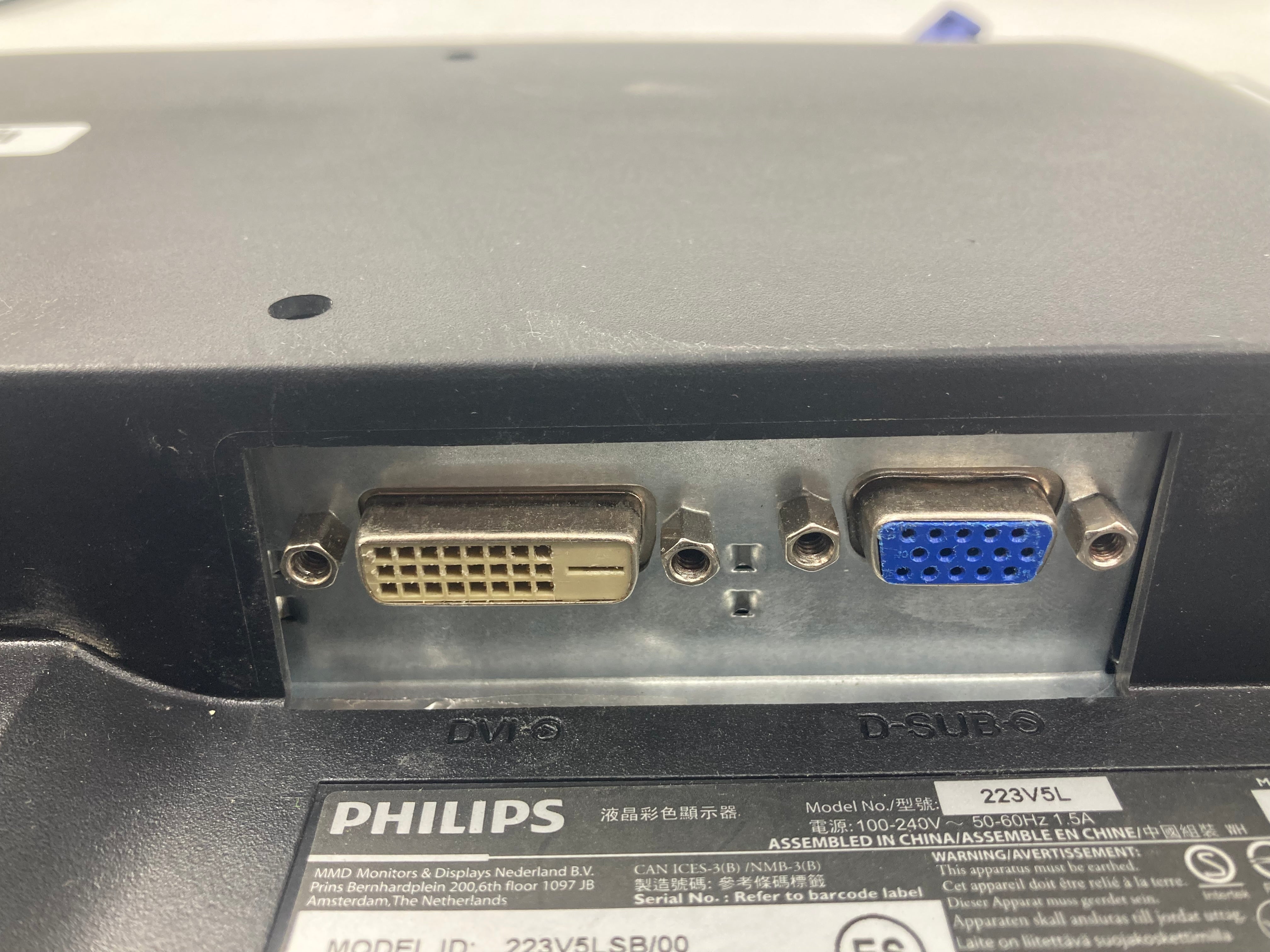 Philips 223V5LHSB2/00 21.5 inch LCD Monitor VGA DVI