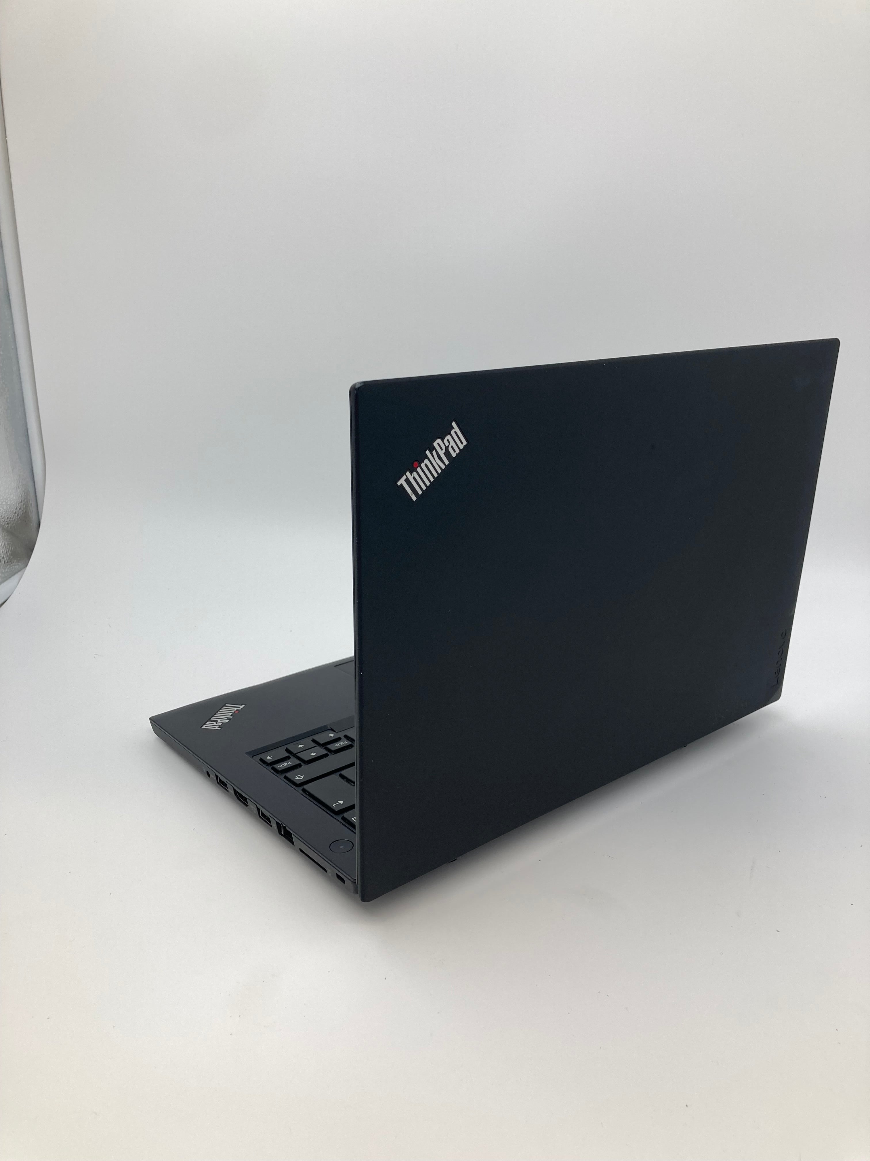Lenovo Laptop ThinkPad T470 14" Screen i5 7th Gen 8GB RAM No SSD No OS
