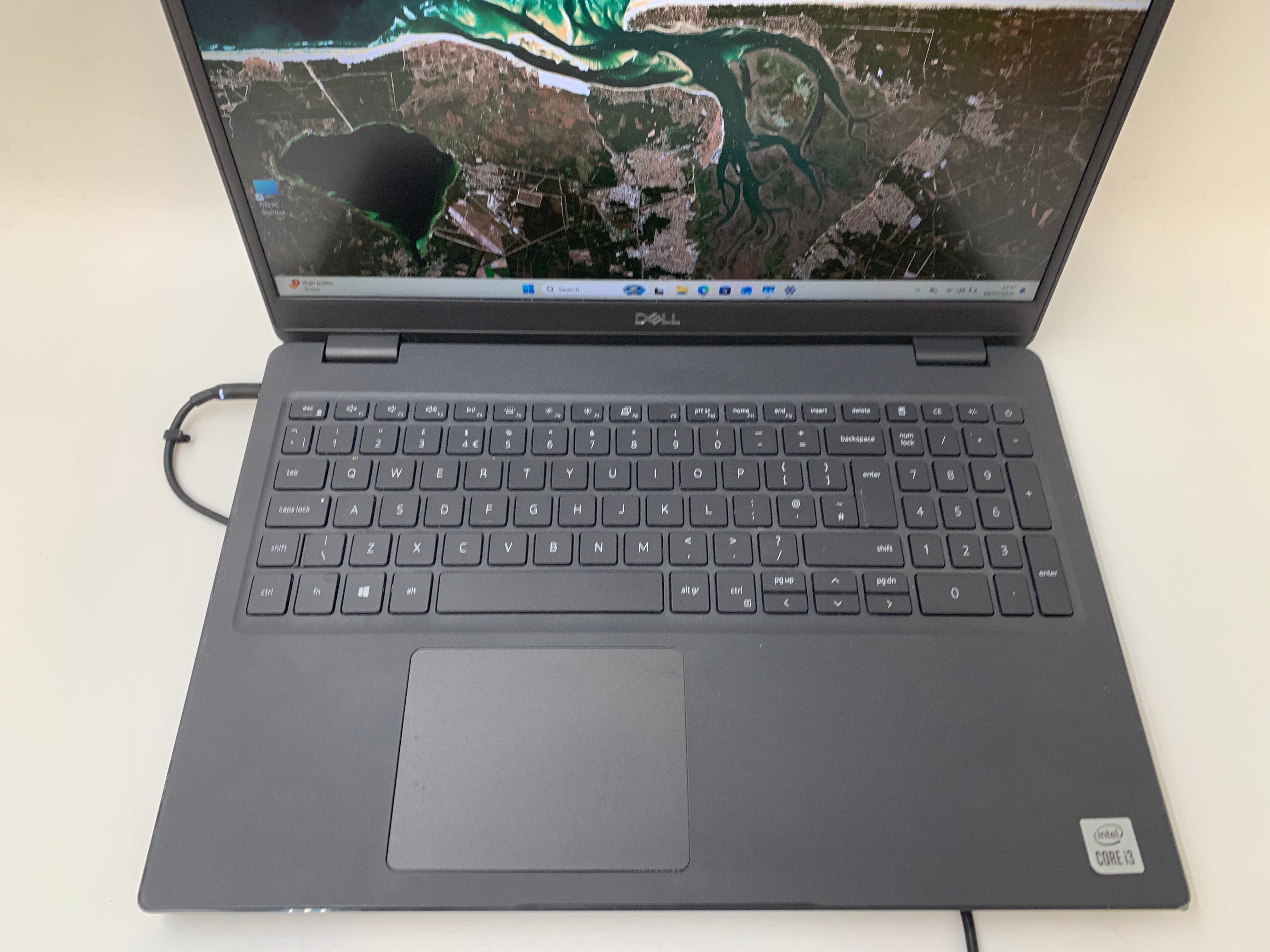 Dell Latitude 3510 | 15.6" FHD | i3 10th Gen CPU | 8GB RAM | 256GB SSD | W11 Pro
