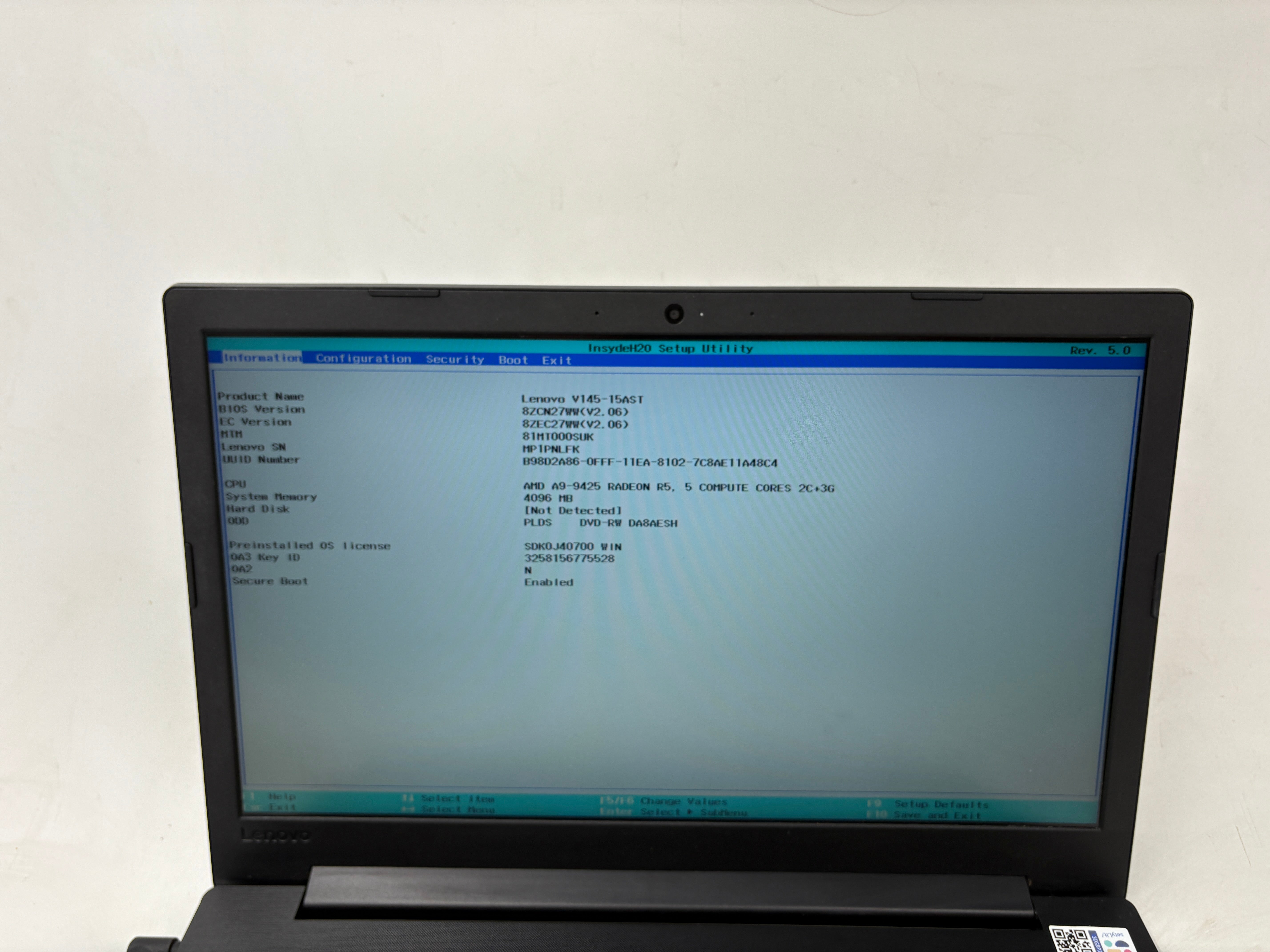 Lenovo Laptop V145-15AST 15.6" Screen A9-9425 4GB RAM NO SSD NO OS
