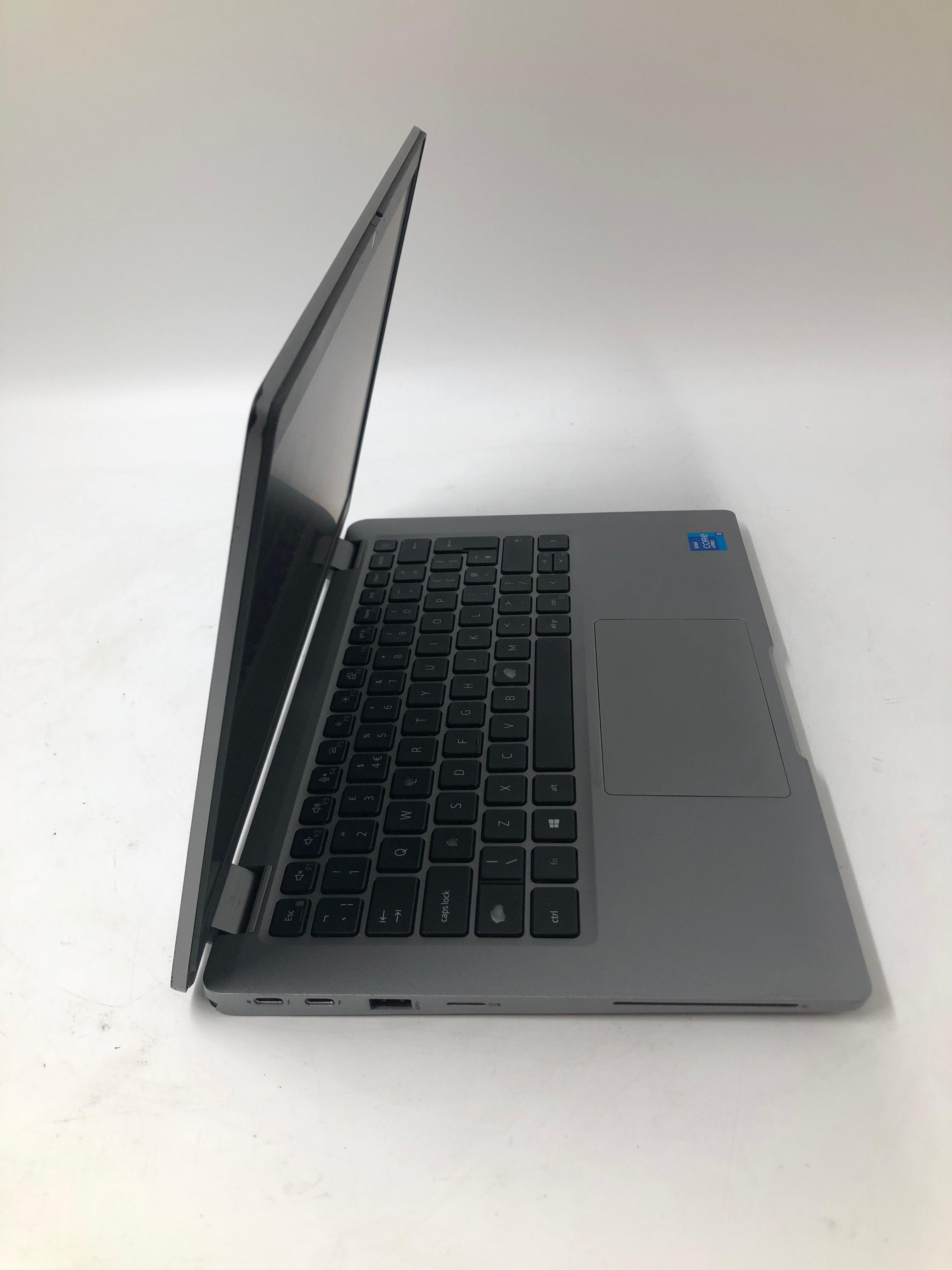 Dell Latitude 5320 13" Screen i5 11th Gen 8GB RAM 256GB SSD W11