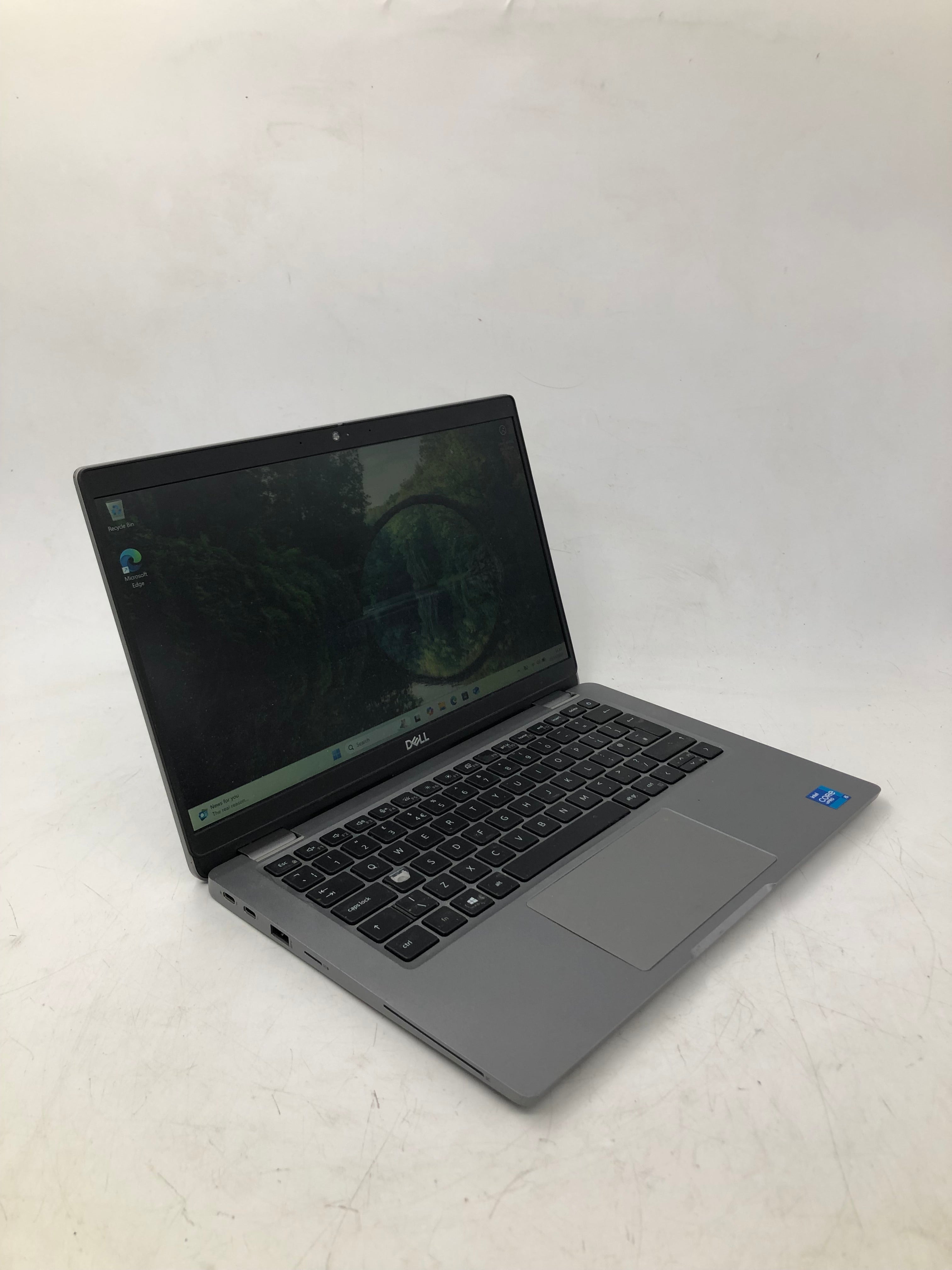 Dell Latitude 5320 13" Screen i5 11th Gen 8GB RAM 256GB SSD W11