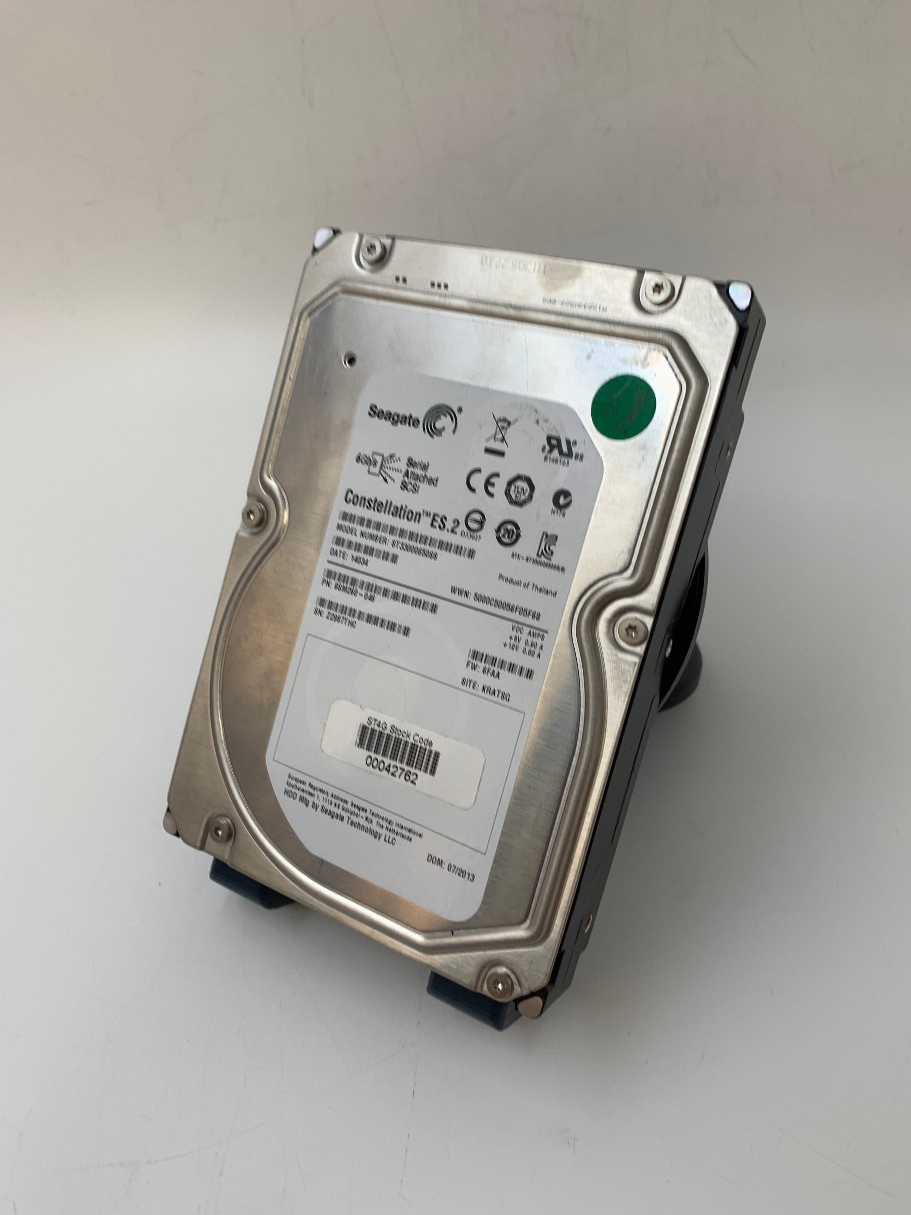 Seagate Hard Disk Drive | 3TB | SAS | 3.5 inch | 6Gbps | 7200 RPM | ST33000650SS