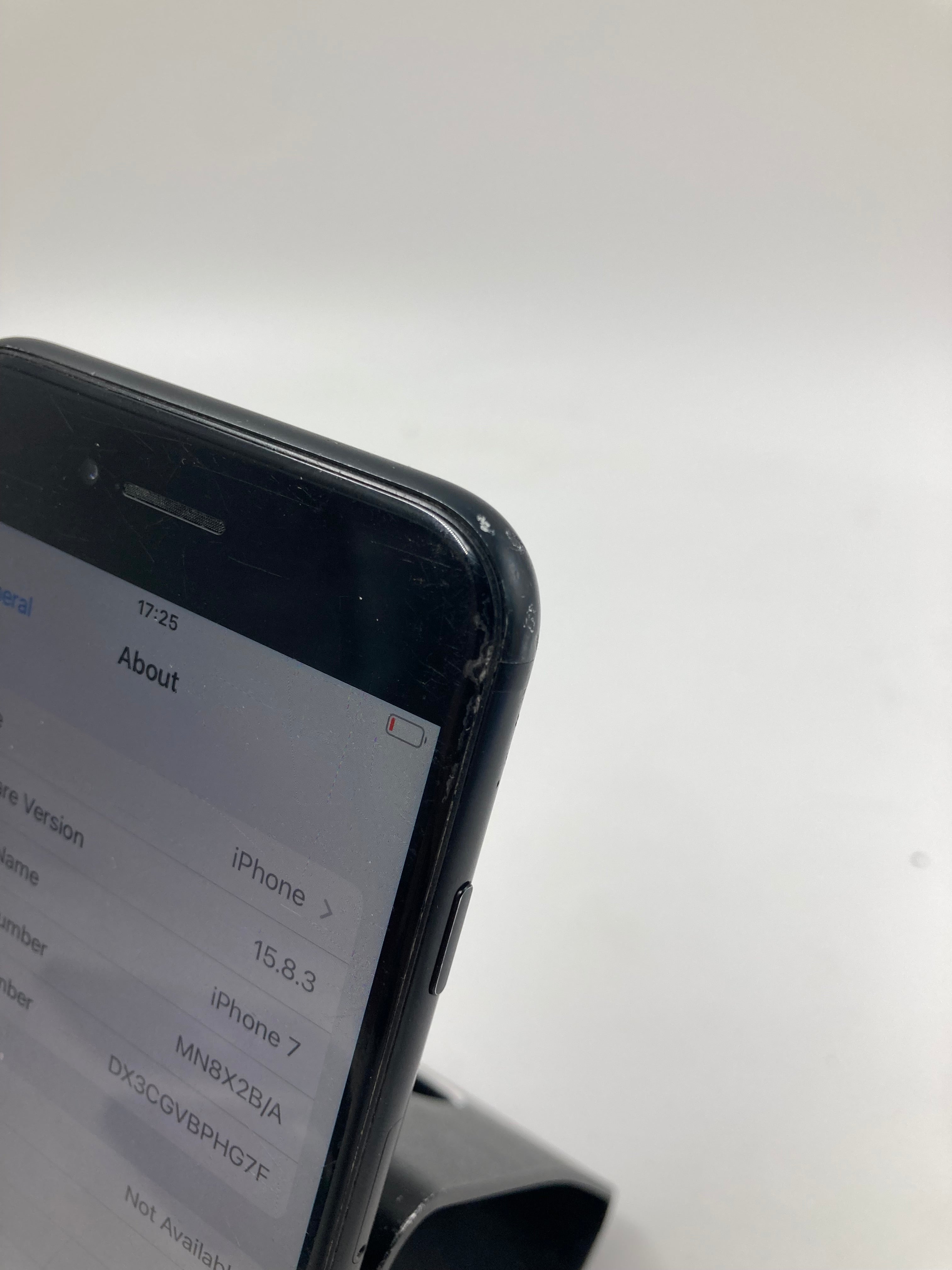 Apple iPhone 7 A1778 8 A1905 32GB 64GB Black Grey Lot of 6