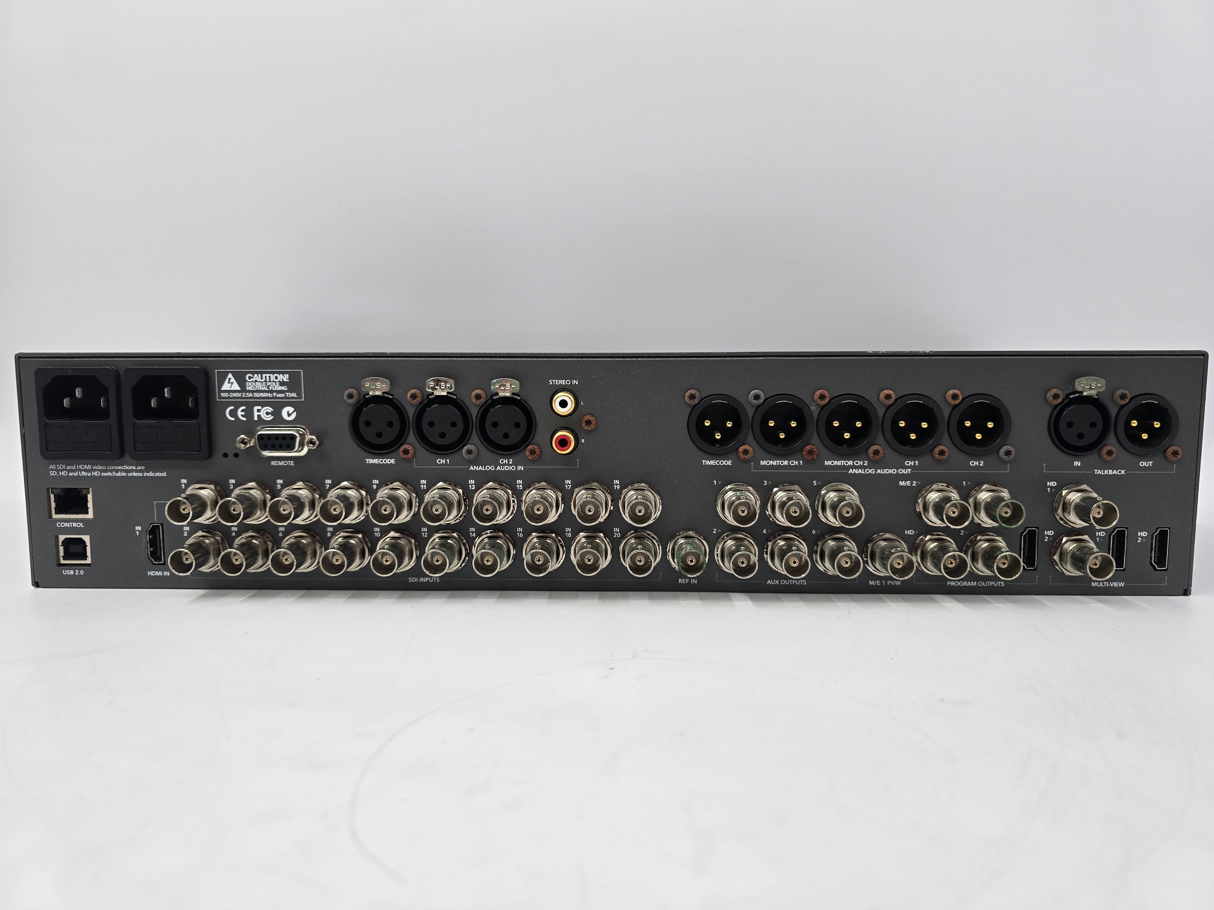 BlackMagicDesign ATEM 2 M/E Production Studio 4K 20 Input Production Switcher